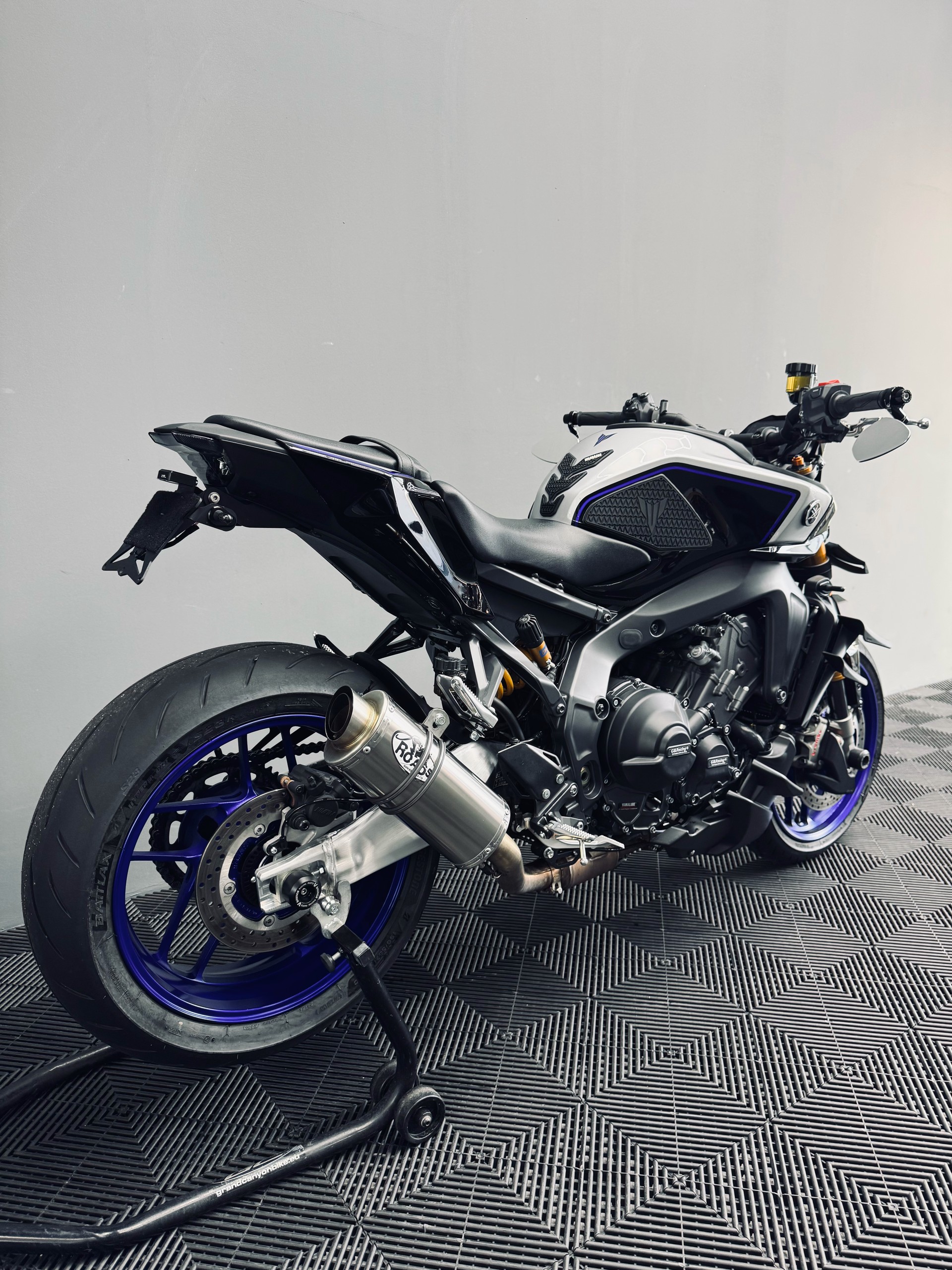 YAMAHA SP-image-2
