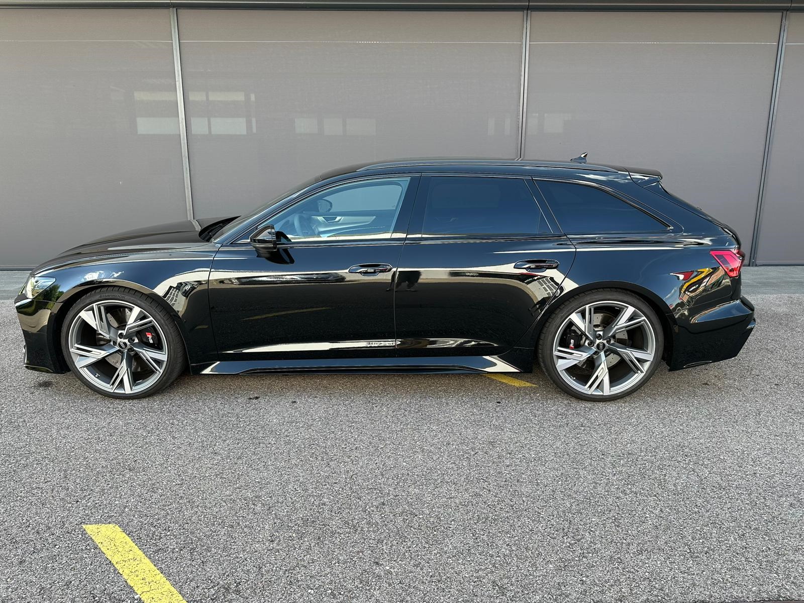 AUDI RS6 Avant 4.0 TFSI V8 quattro-image-4