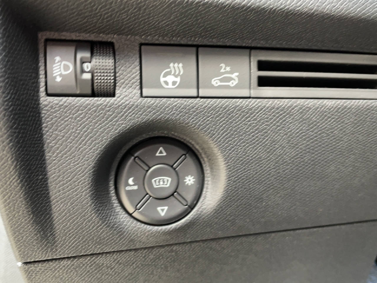 CITROEN C4 X Electric Shine-image-14