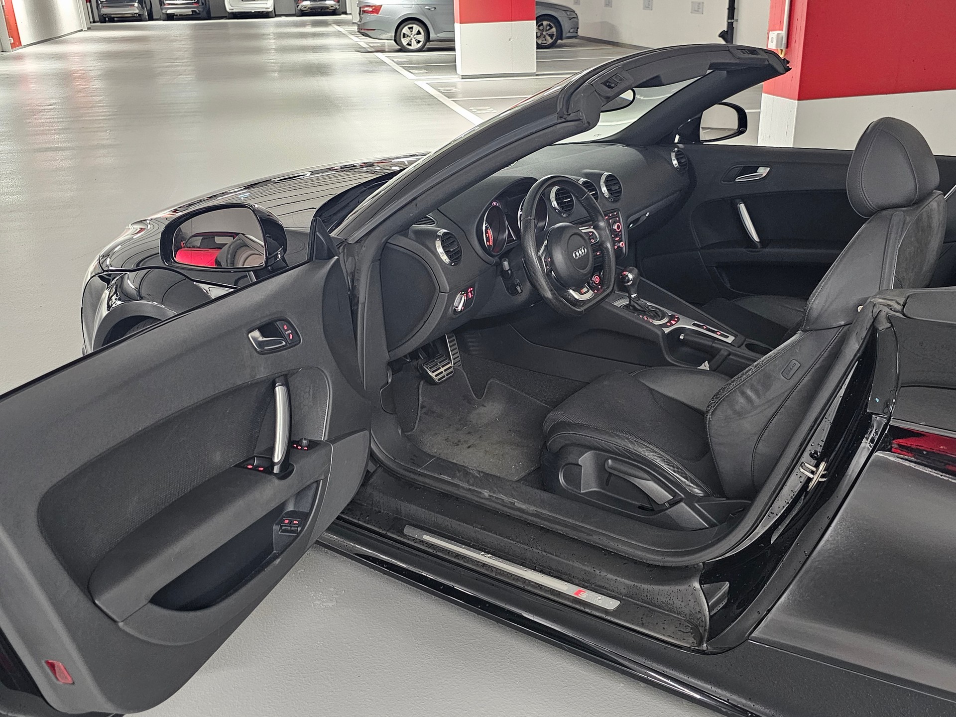 AUDI TT Roadster 2.0 TFSI-image-9