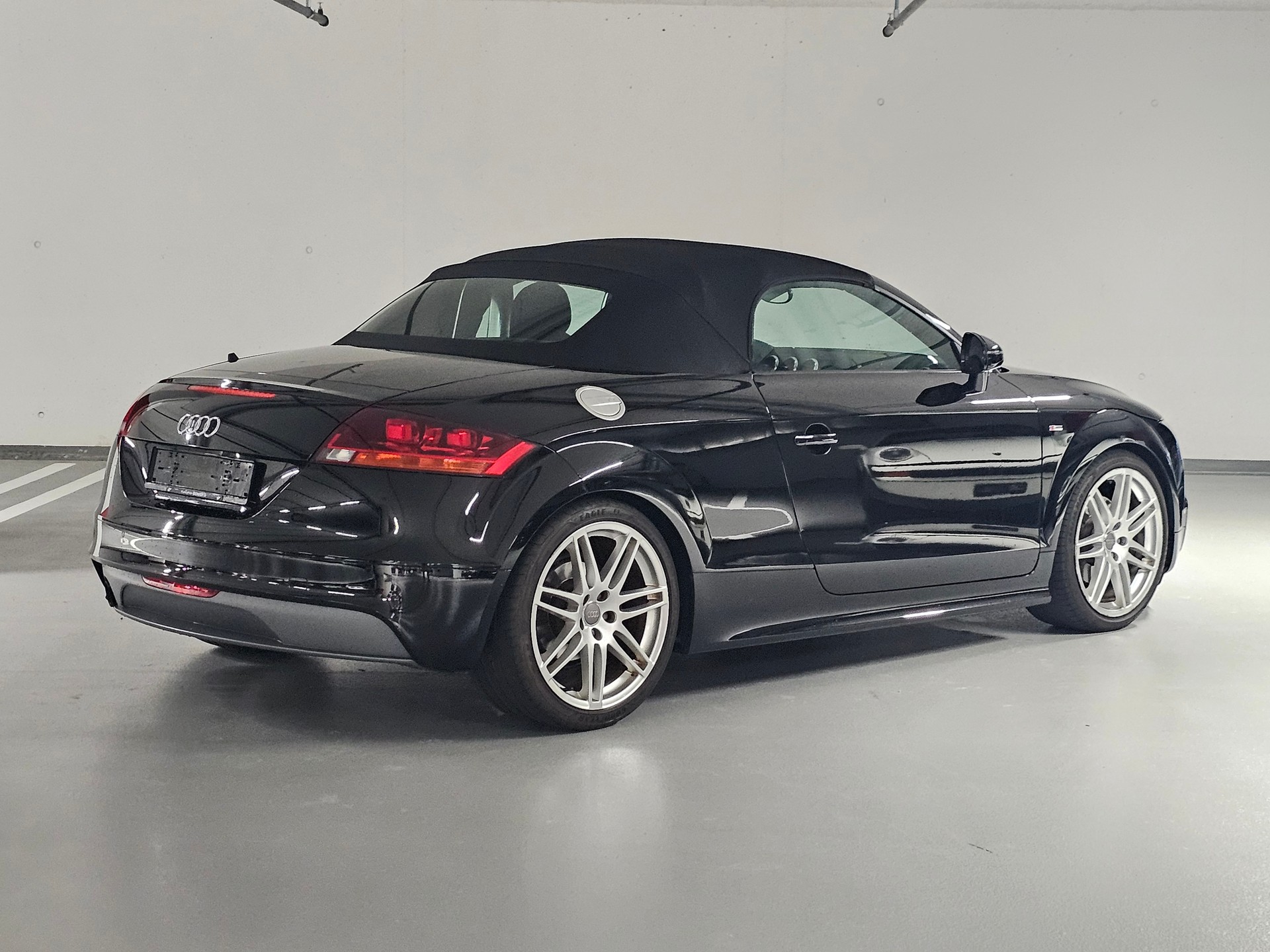 AUDI TT Roadster 2.0 TFSI-image-5