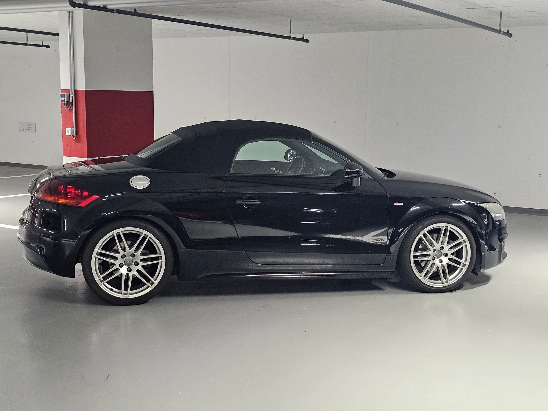 AUDI TT Roadster 2.0 TFSI-image-6