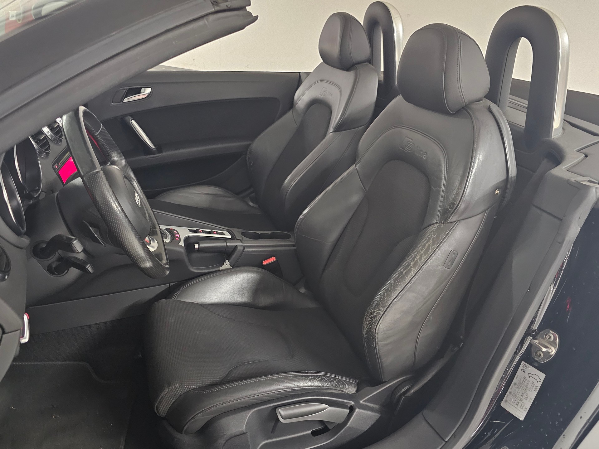 AUDI TT Roadster 2.0 TFSI-image-10