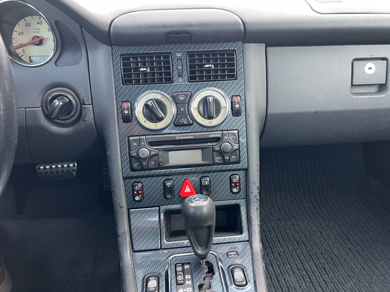 MERCEDES-BENZ SLK 230 Kompressor-image-12