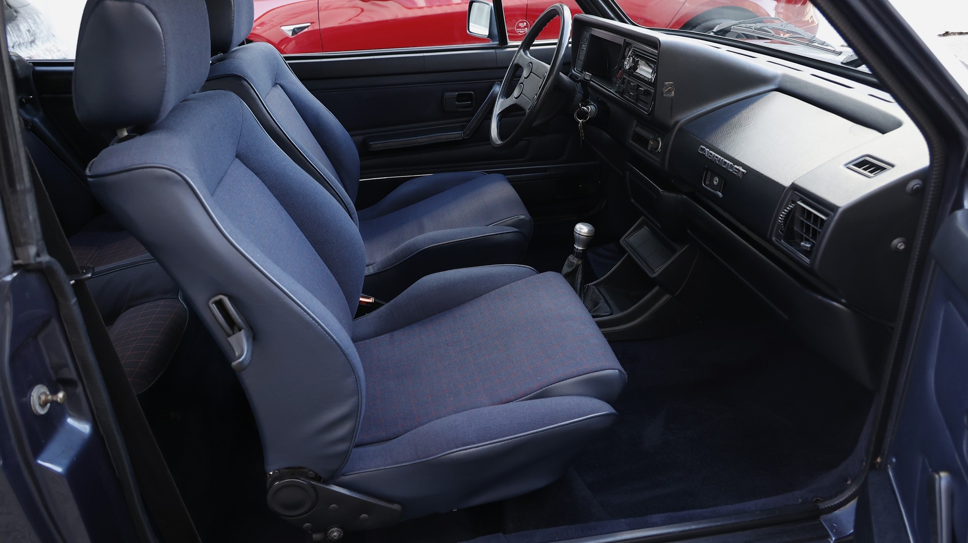 VW Golf Cabriolet 1800 (GL)-image-22