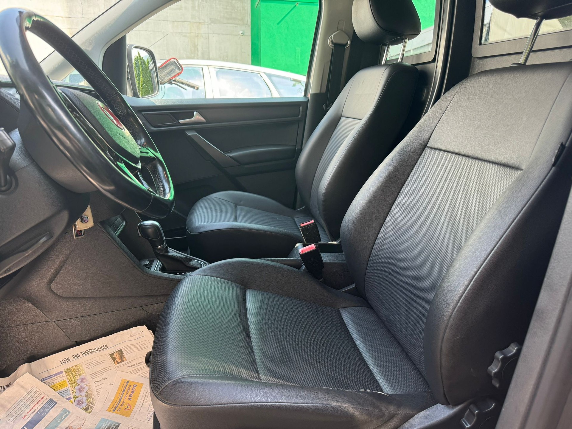 VW Caddy 2.0TDI BlueMotion Technology DSG-image-14