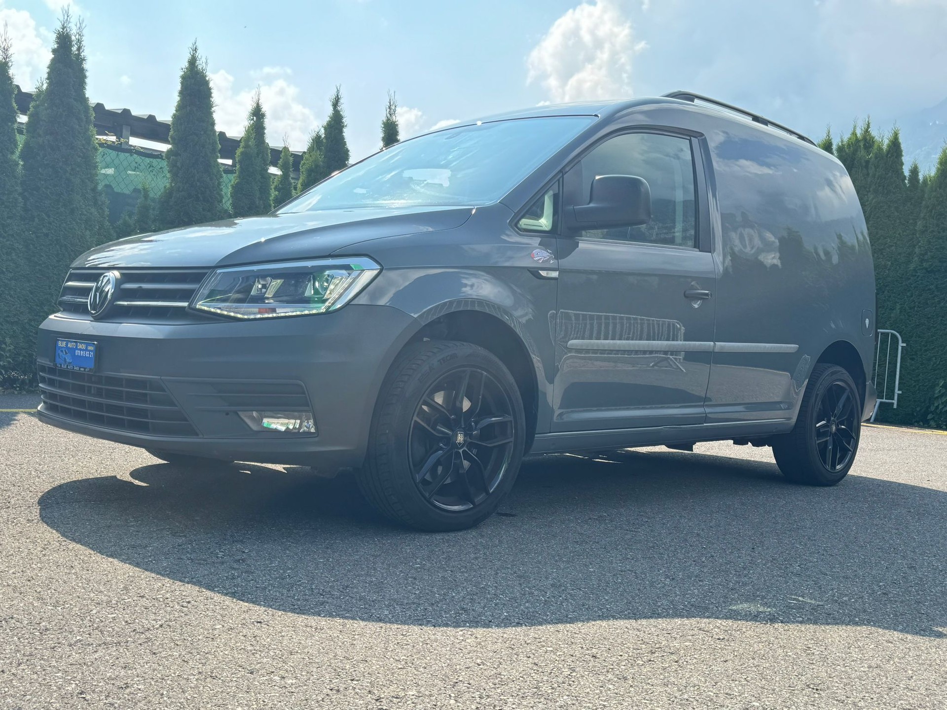 VW Caddy 2.0TDI BlueMotion Technology DSG-showroom-element-2