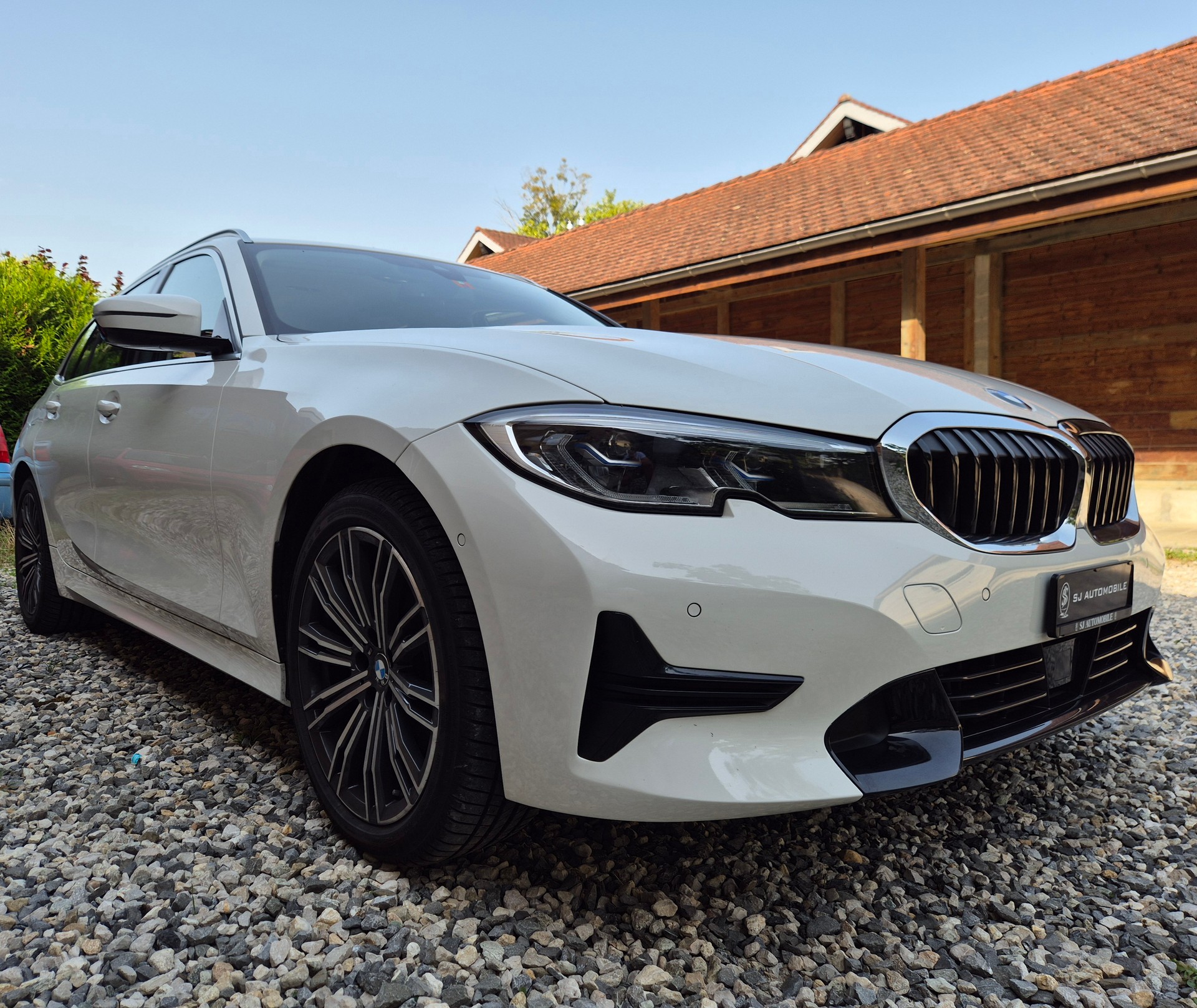 BMW 320d xDrive 48V Touring Sport Line Steptronic-image-6