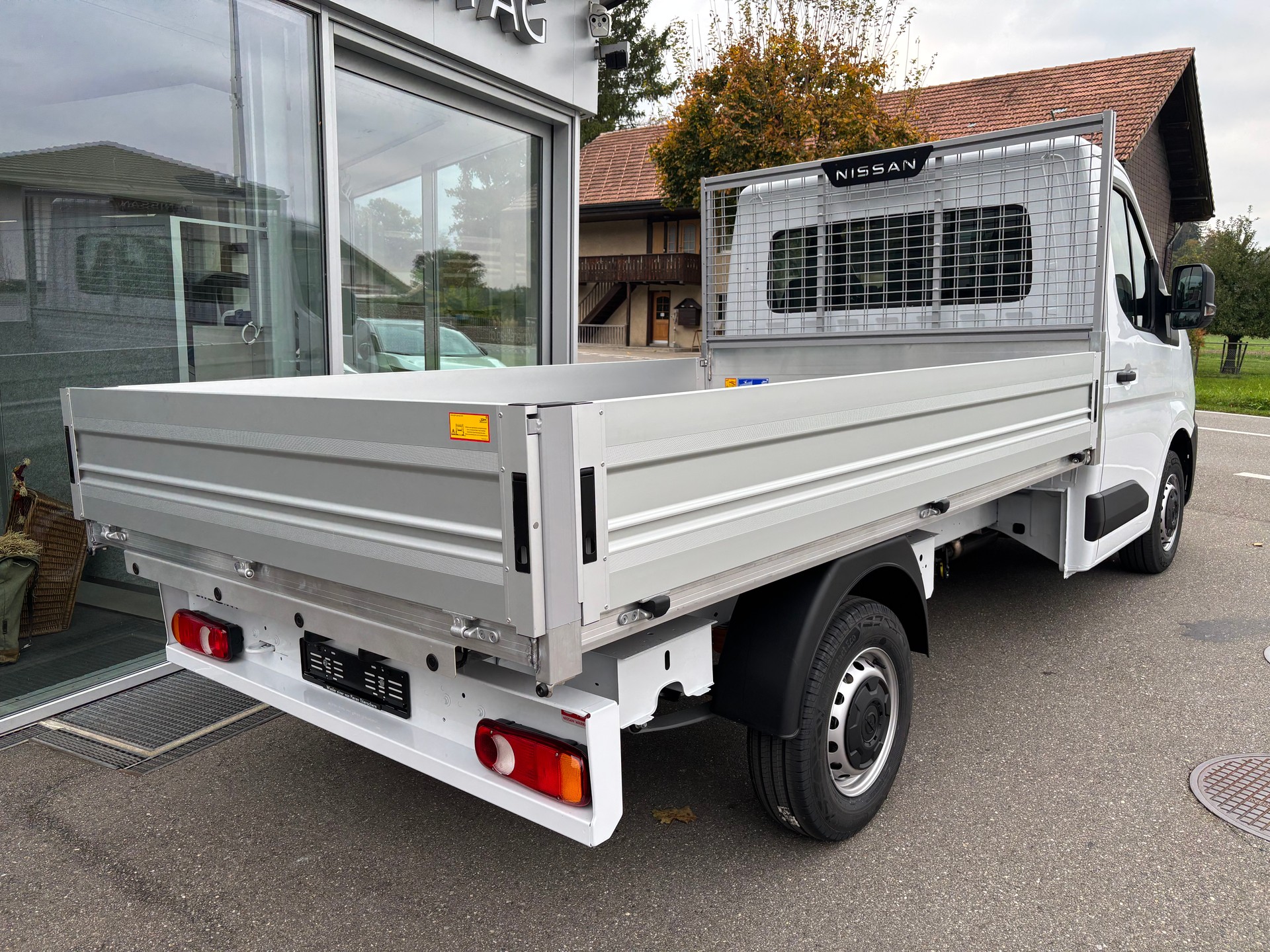 NISSAN Interstar Brückenwagen 150PS Acenta L2H1-image-3
