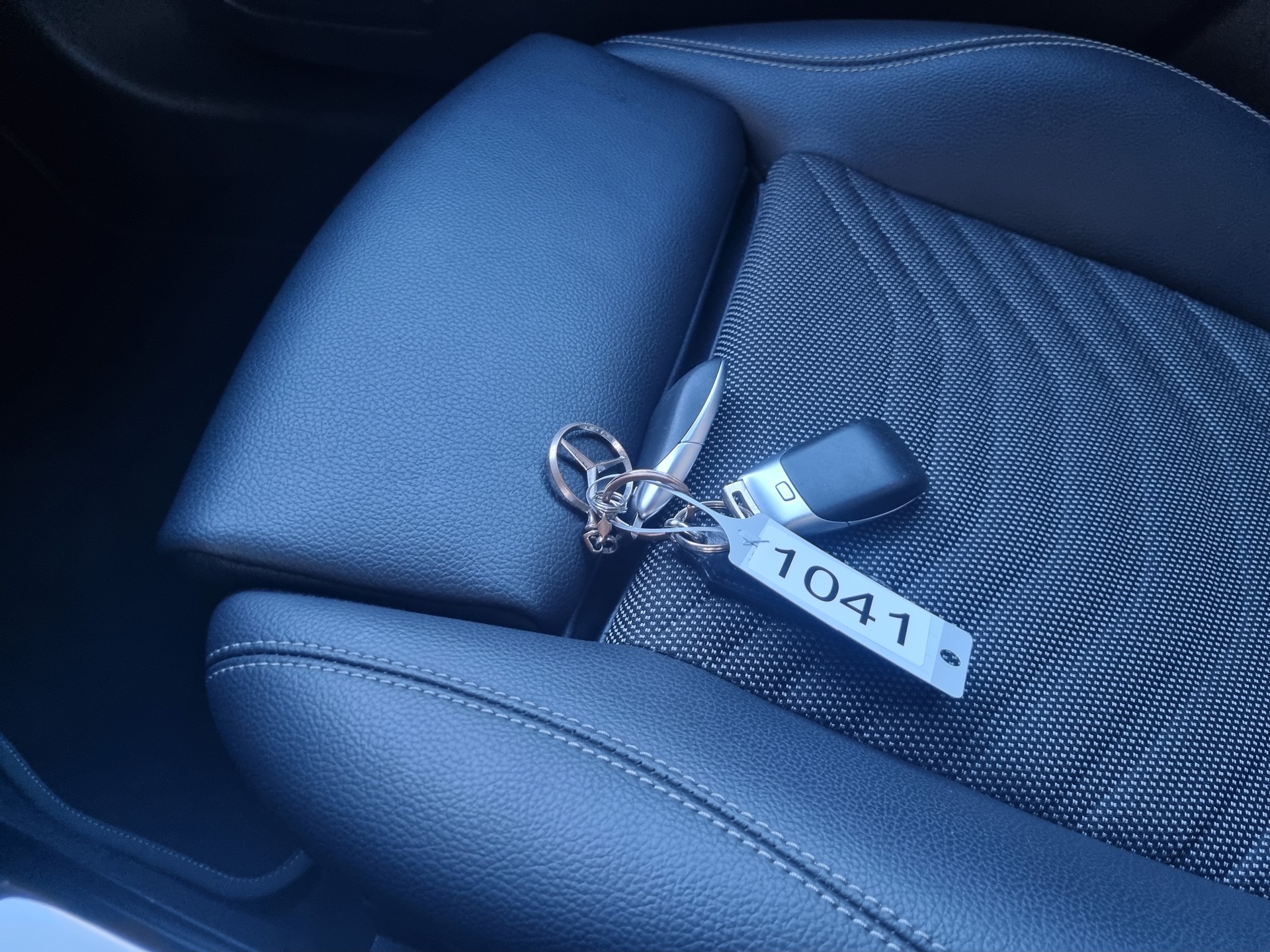 MERCEDES-BENZ A 160 SE Line-image-15