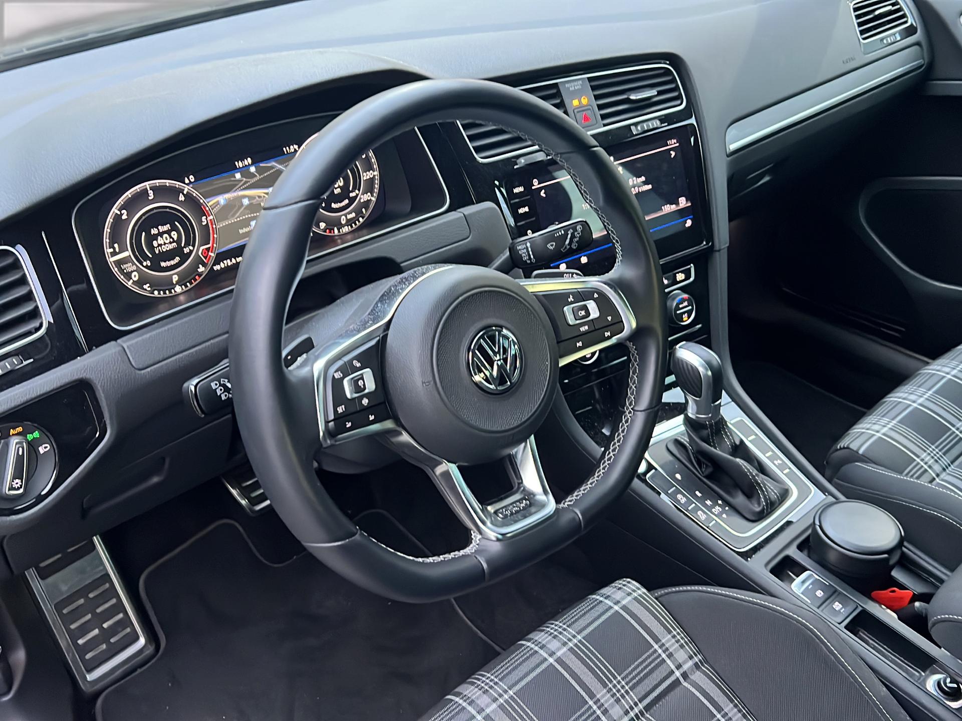 VW Golf VII 2.0 TDI GTD DSG-image-9