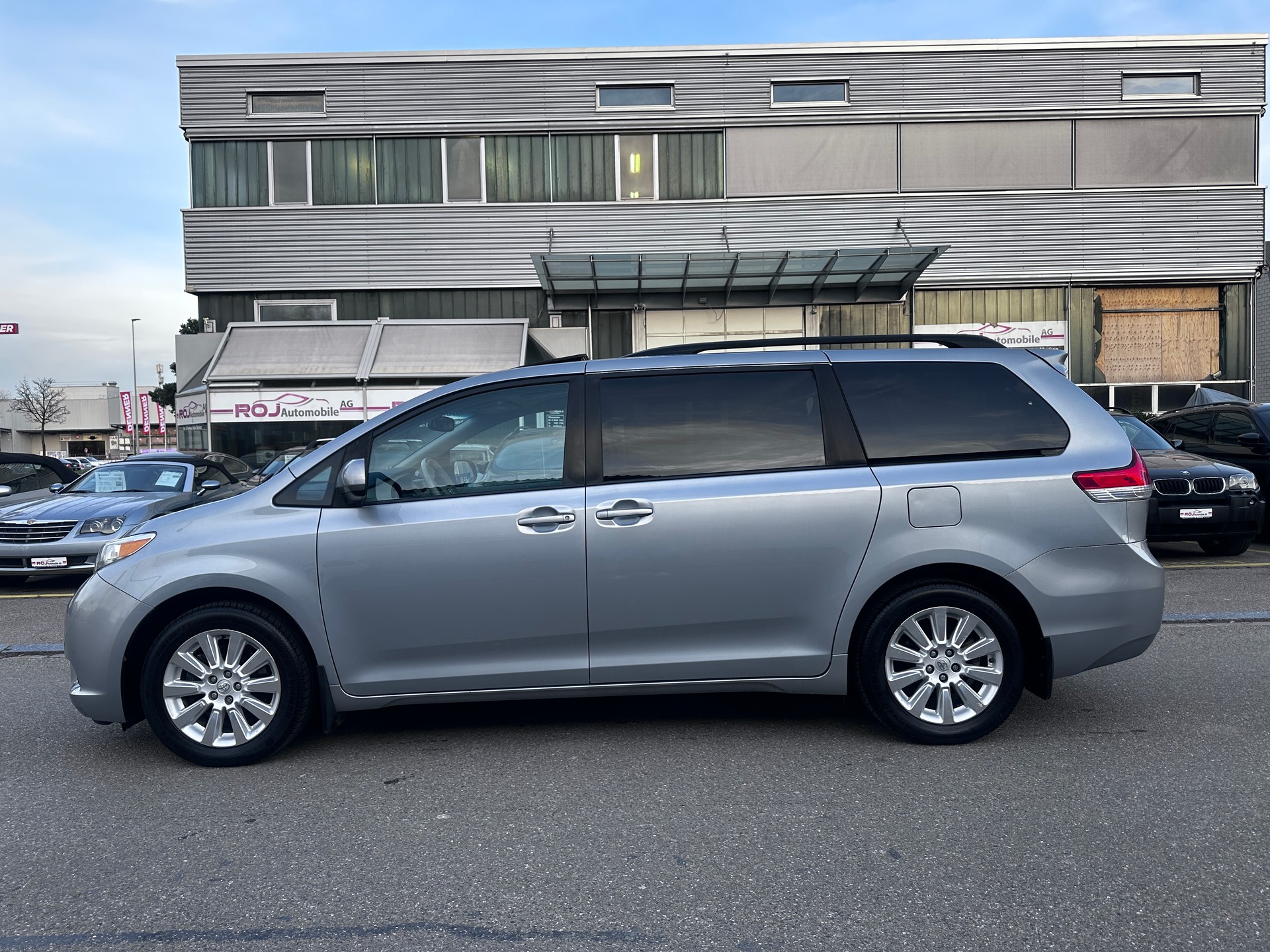 TOYOTA Sienna 3.5 A 4WD