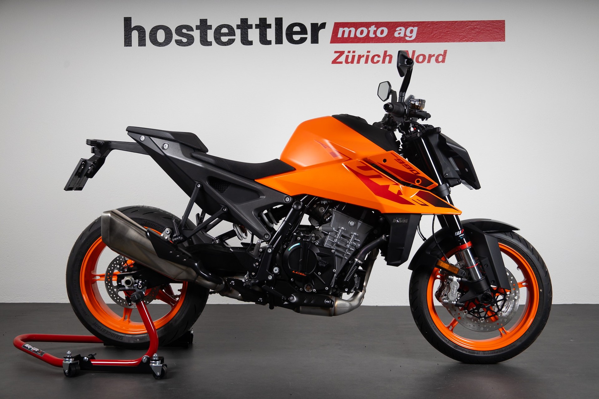 KTM 990 Duke-image-1