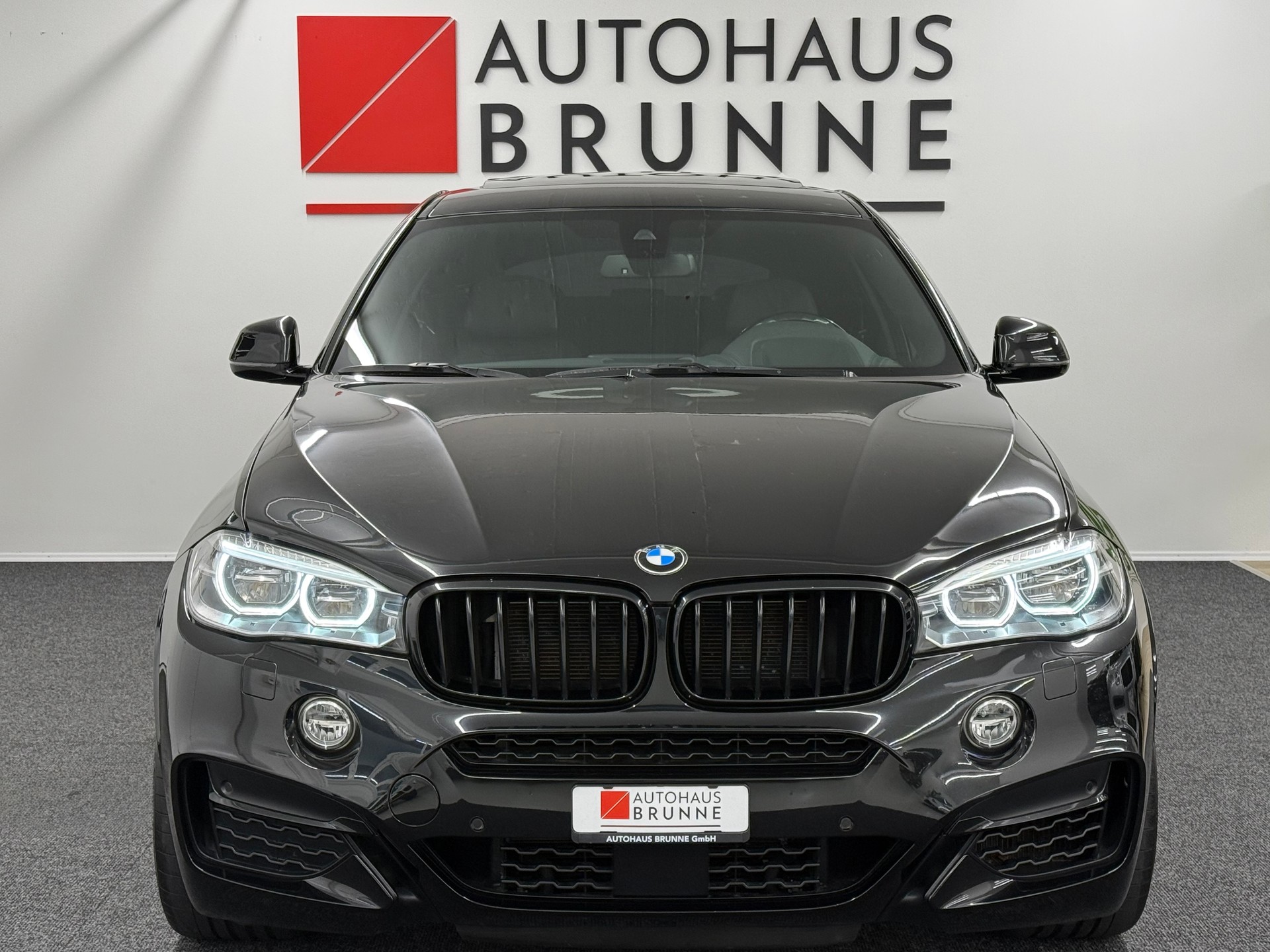 BMW X6 M50d Steptronic-showroom-element-1