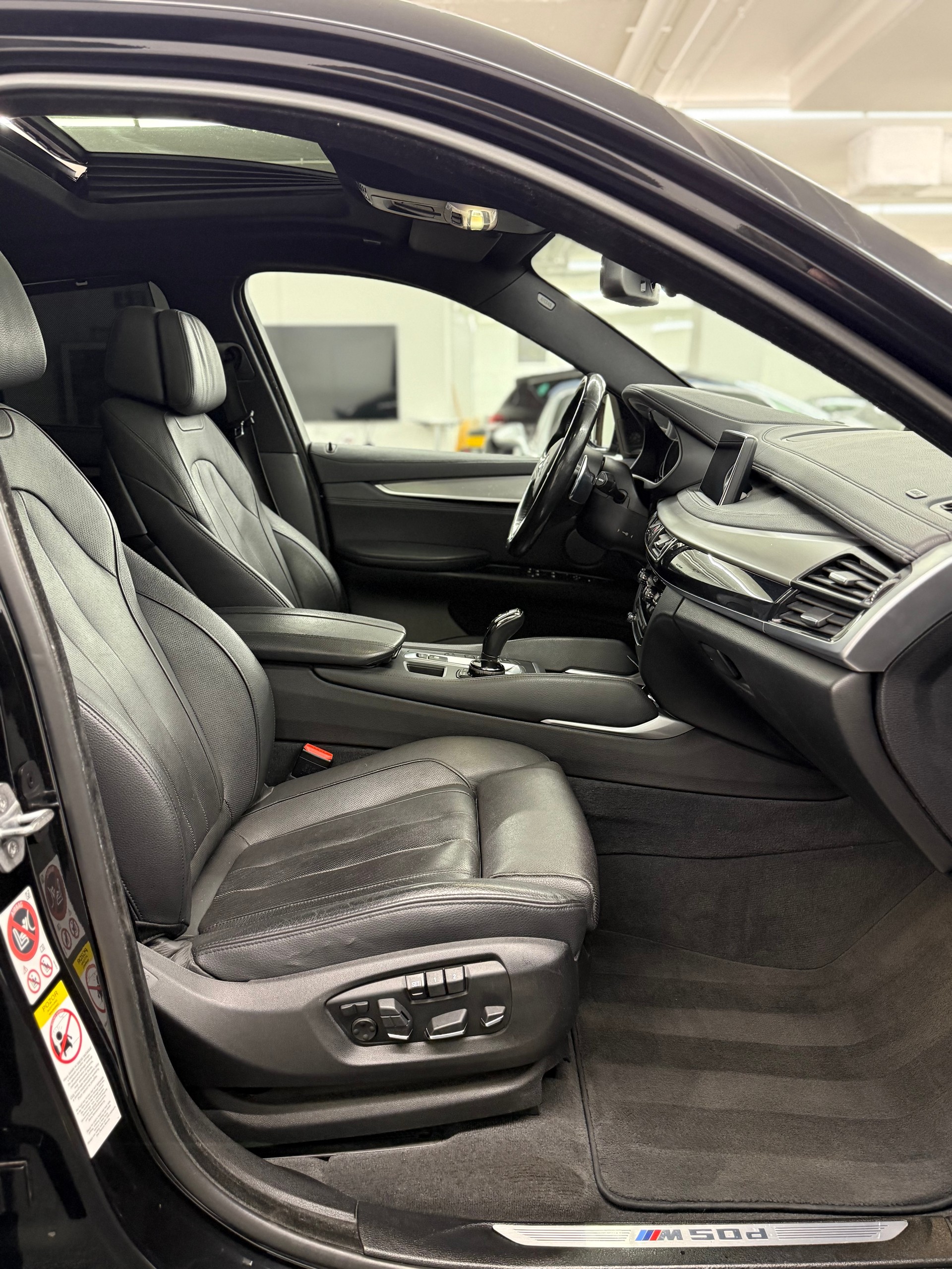 BMW X6 M50d Steptronic-image-22