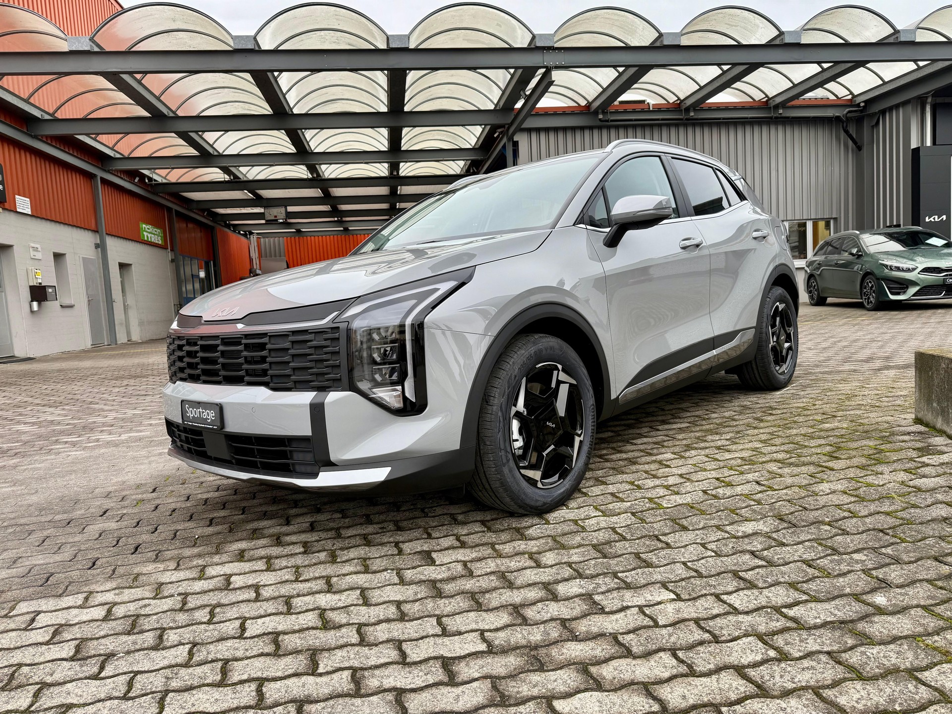 KIA Sportage 1.6 T-GDi Power Edition-image-1
