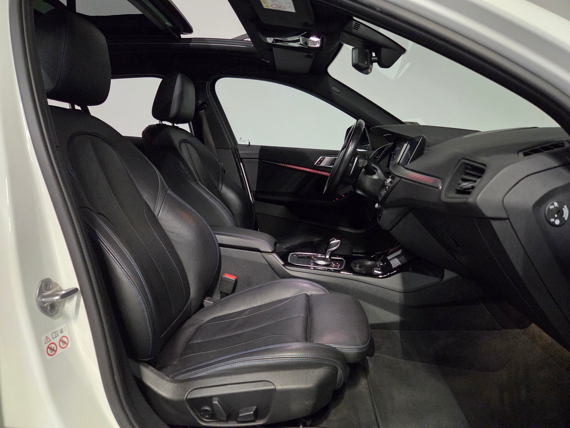 BMW M135i xDrive-image-13