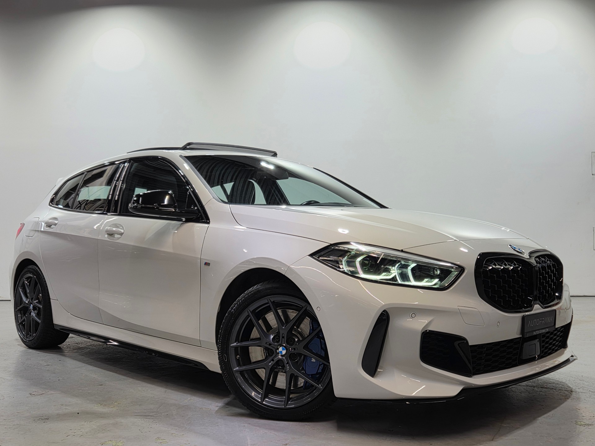 BMW M135i xDrive-image-15