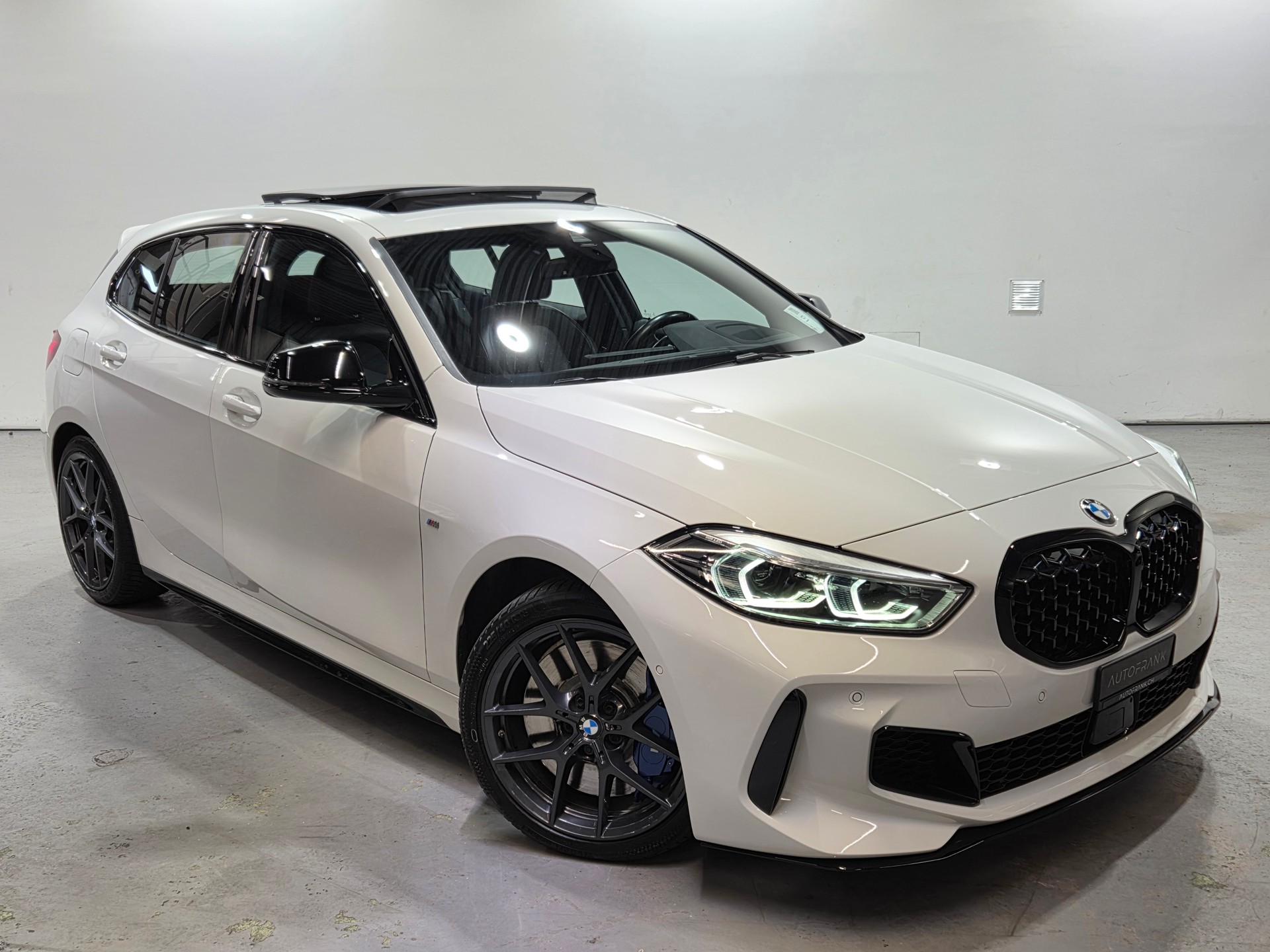 BMW M135i xDrive-image-20
