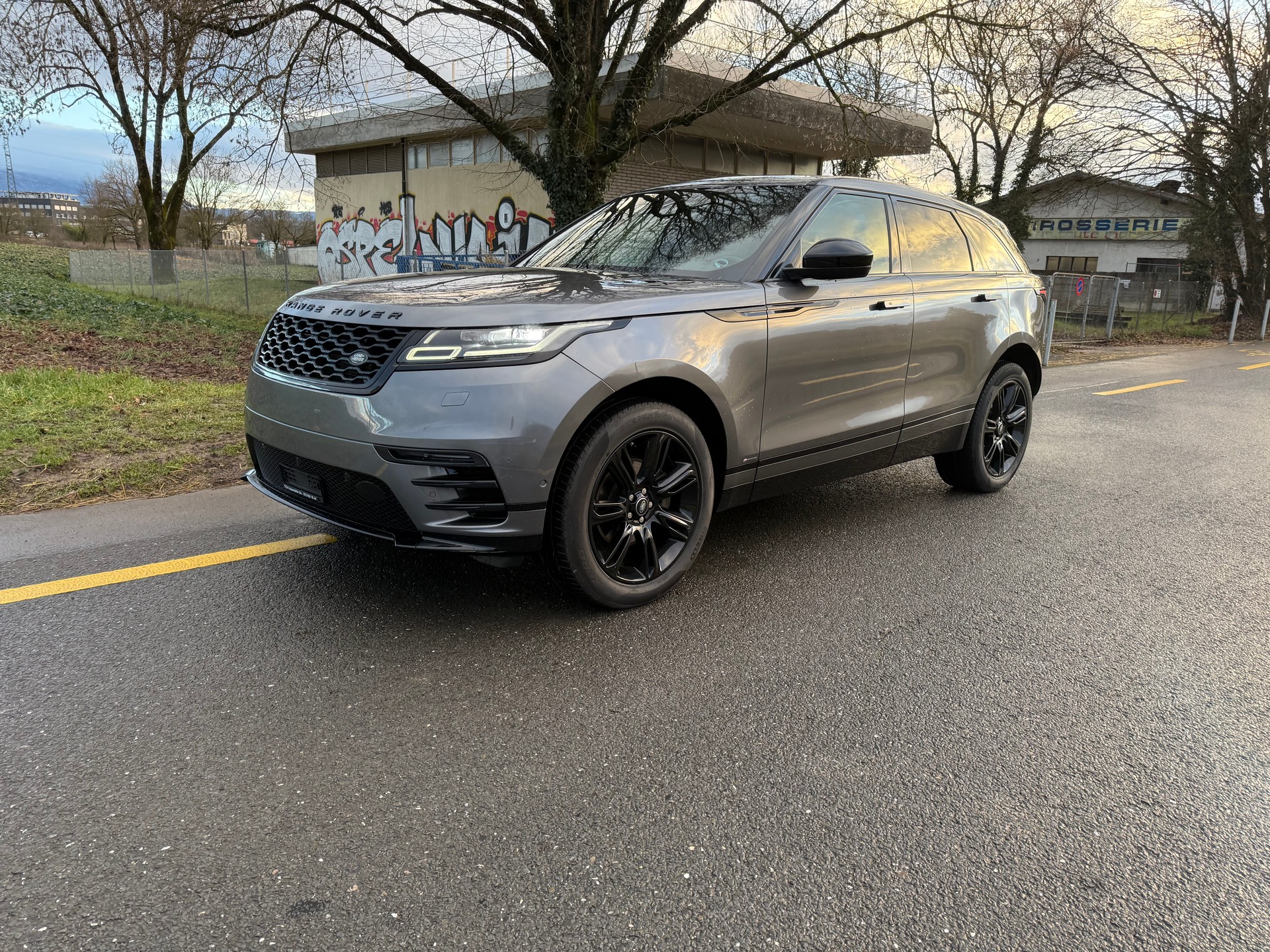 LAND ROVER Range Rover Velar R-Dynamic P 250 S Automatic-image-1