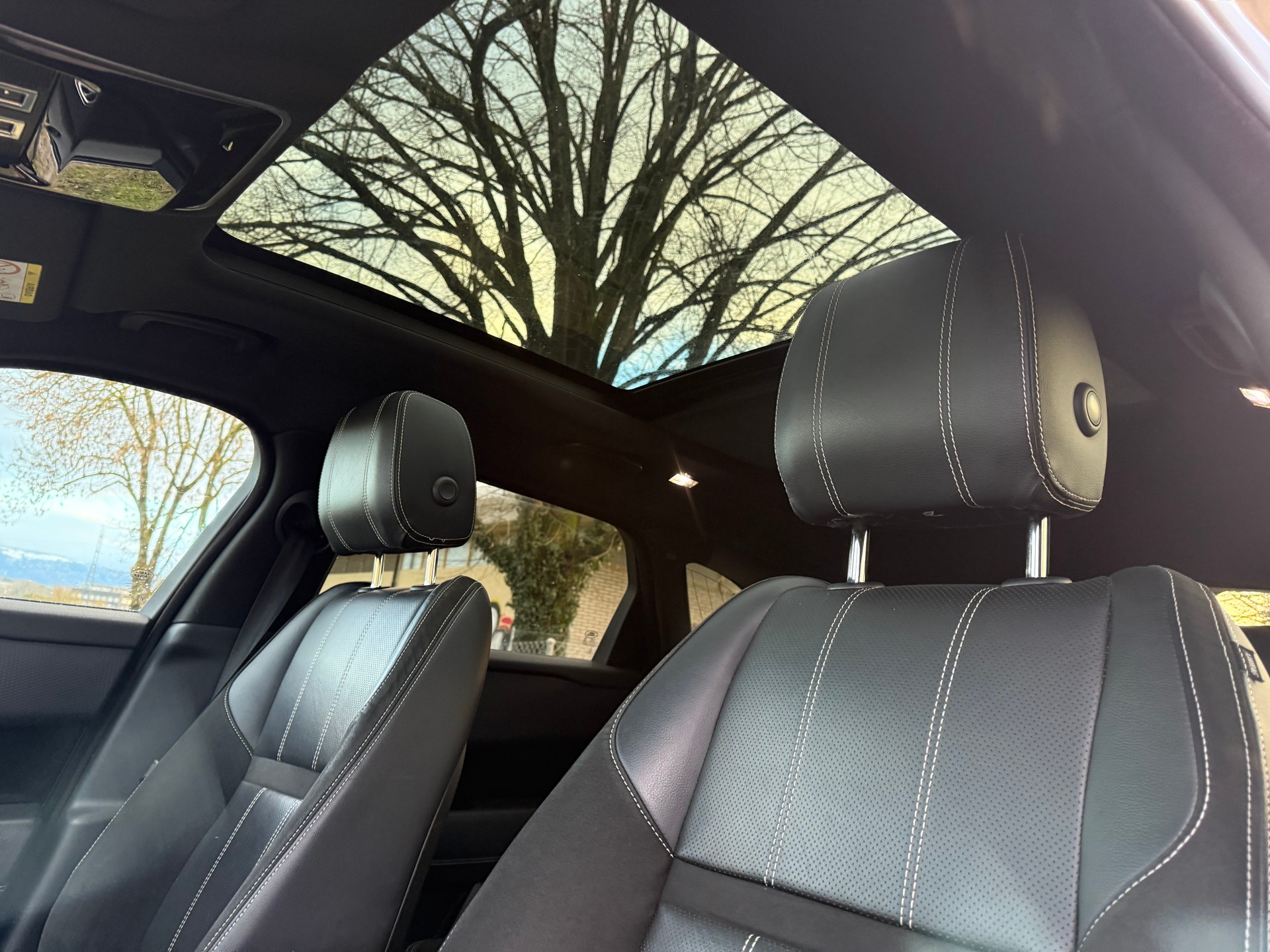 LAND ROVER Range Rover Velar R-Dynamic P 250 S Automatic-image-9