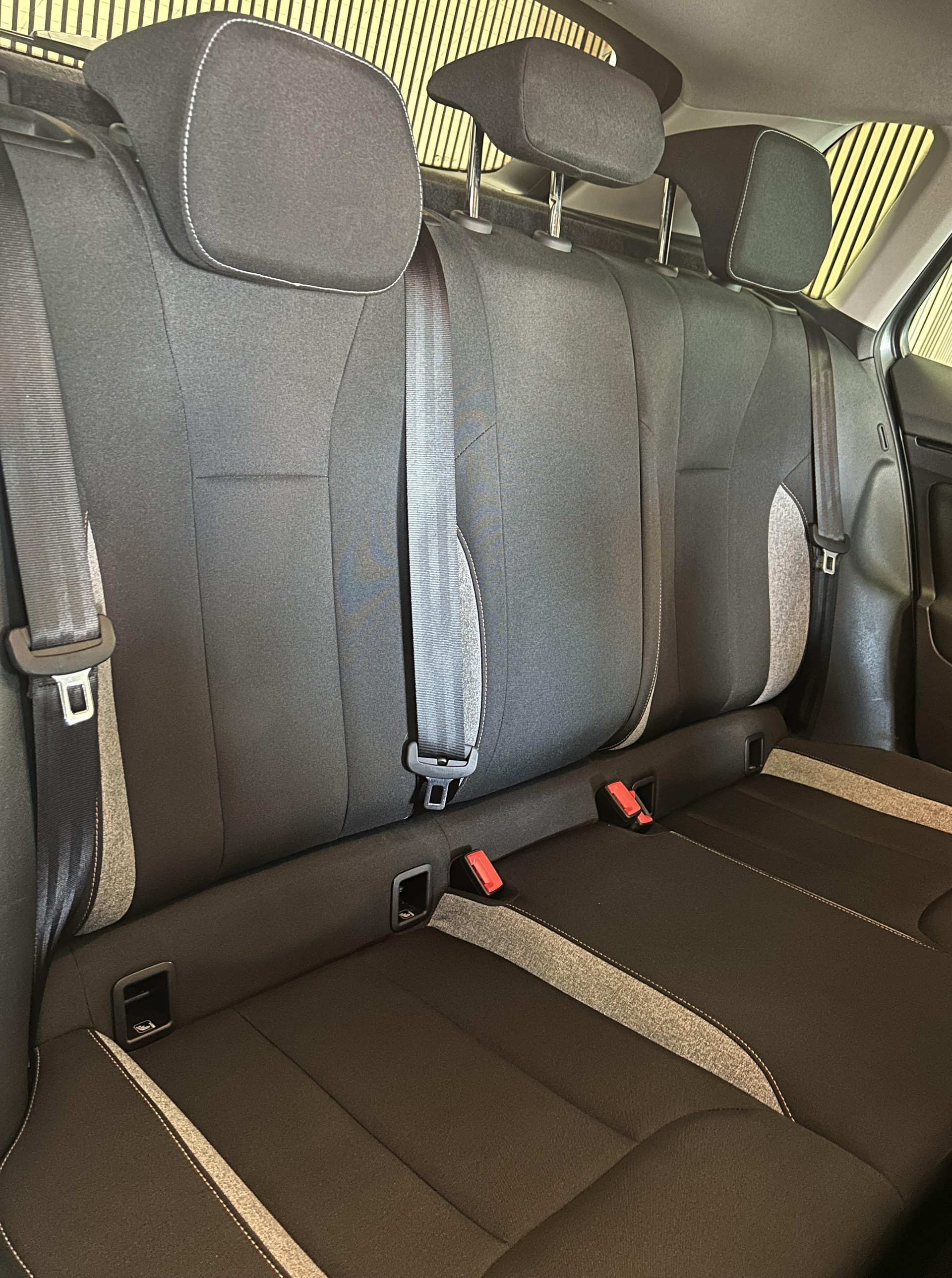 SKODA Kamiq 1.5 TSI Selection DSG-image-18