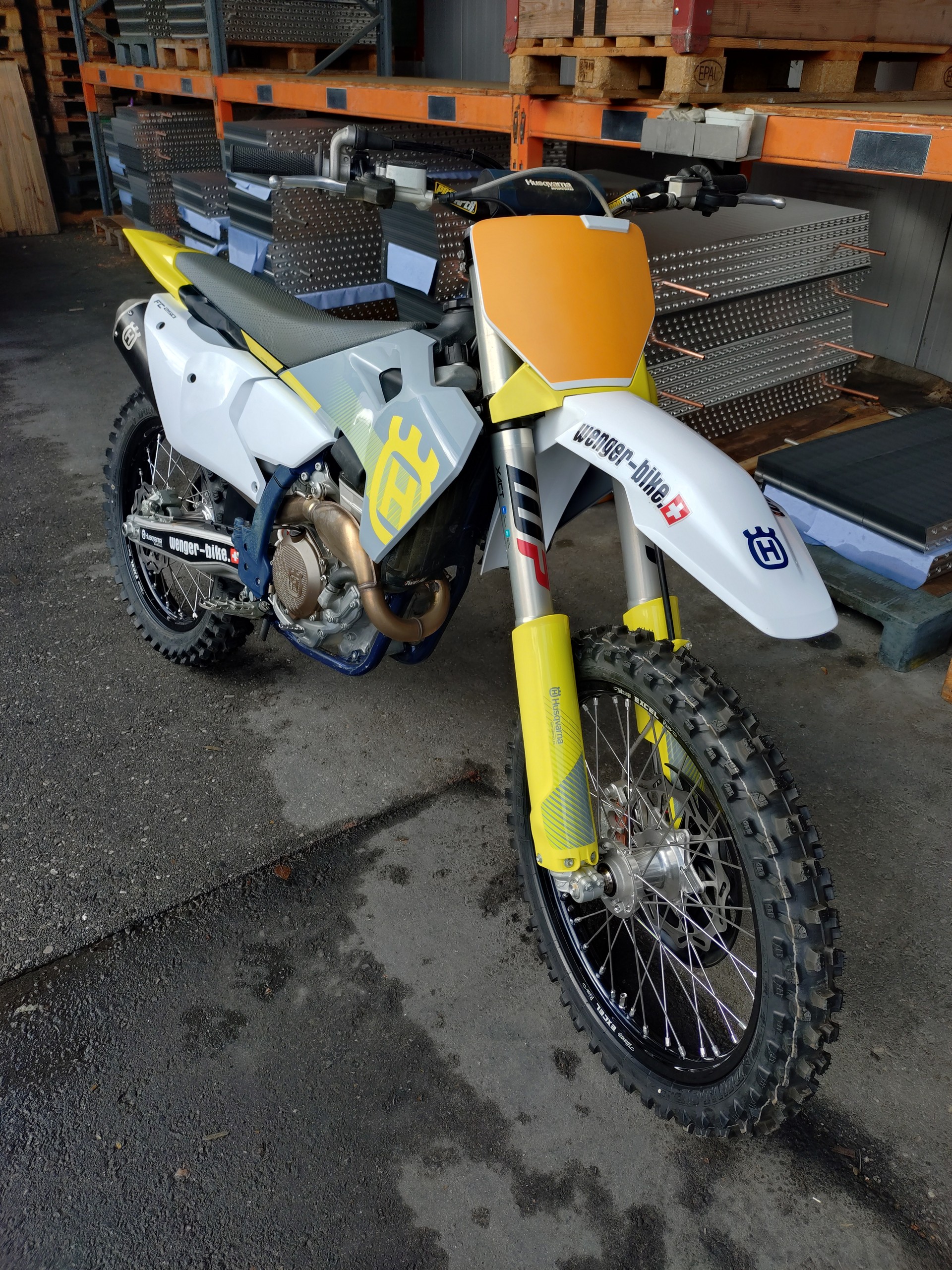 HUSQVARNA FC 250-image-2