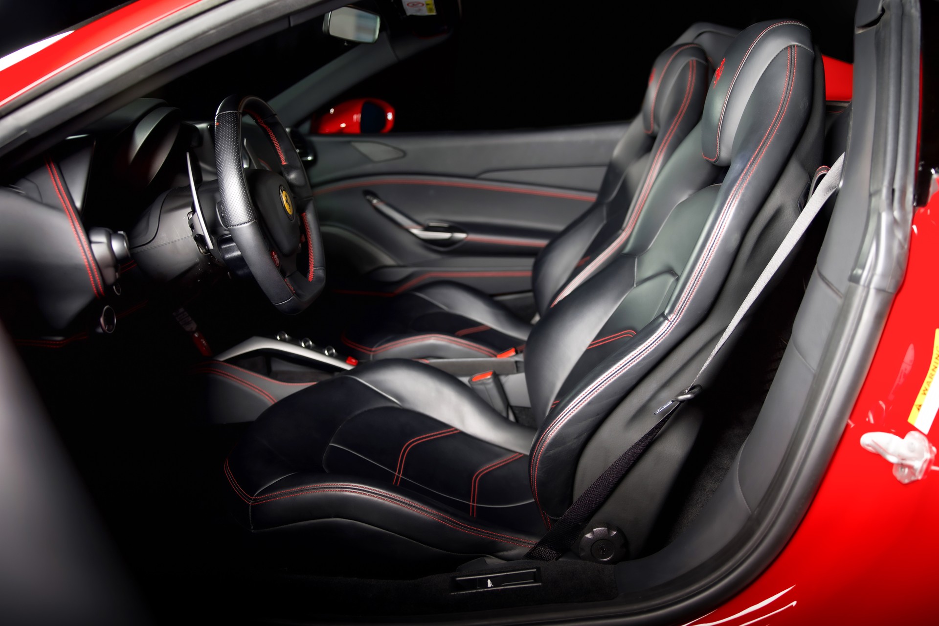 FERRARI 488 Spider 3.9 V8-image-11