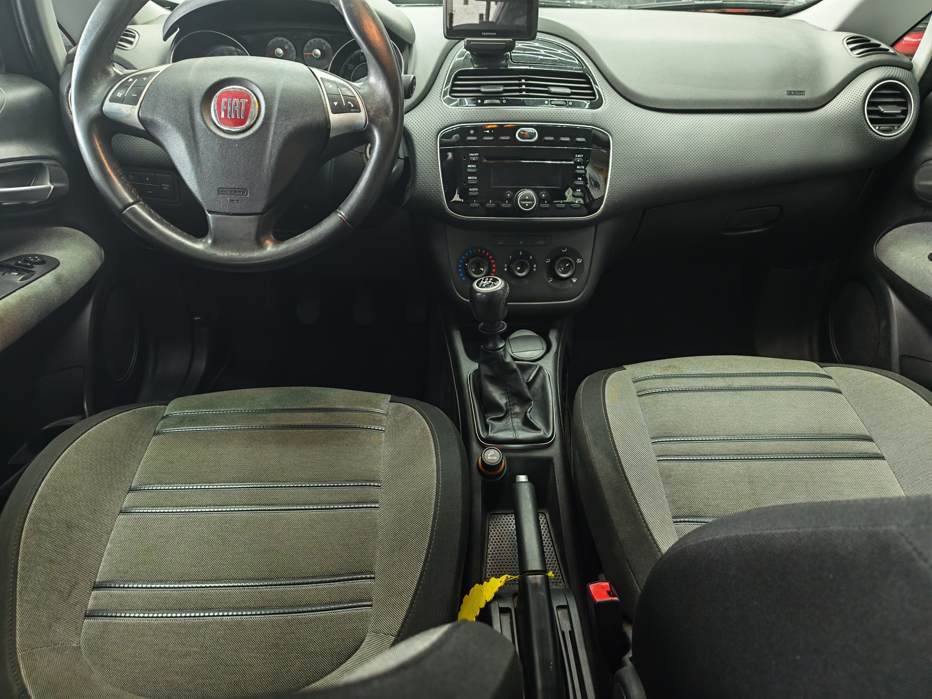 FIAT Punto Evo 1.4 Dynamic-image-8