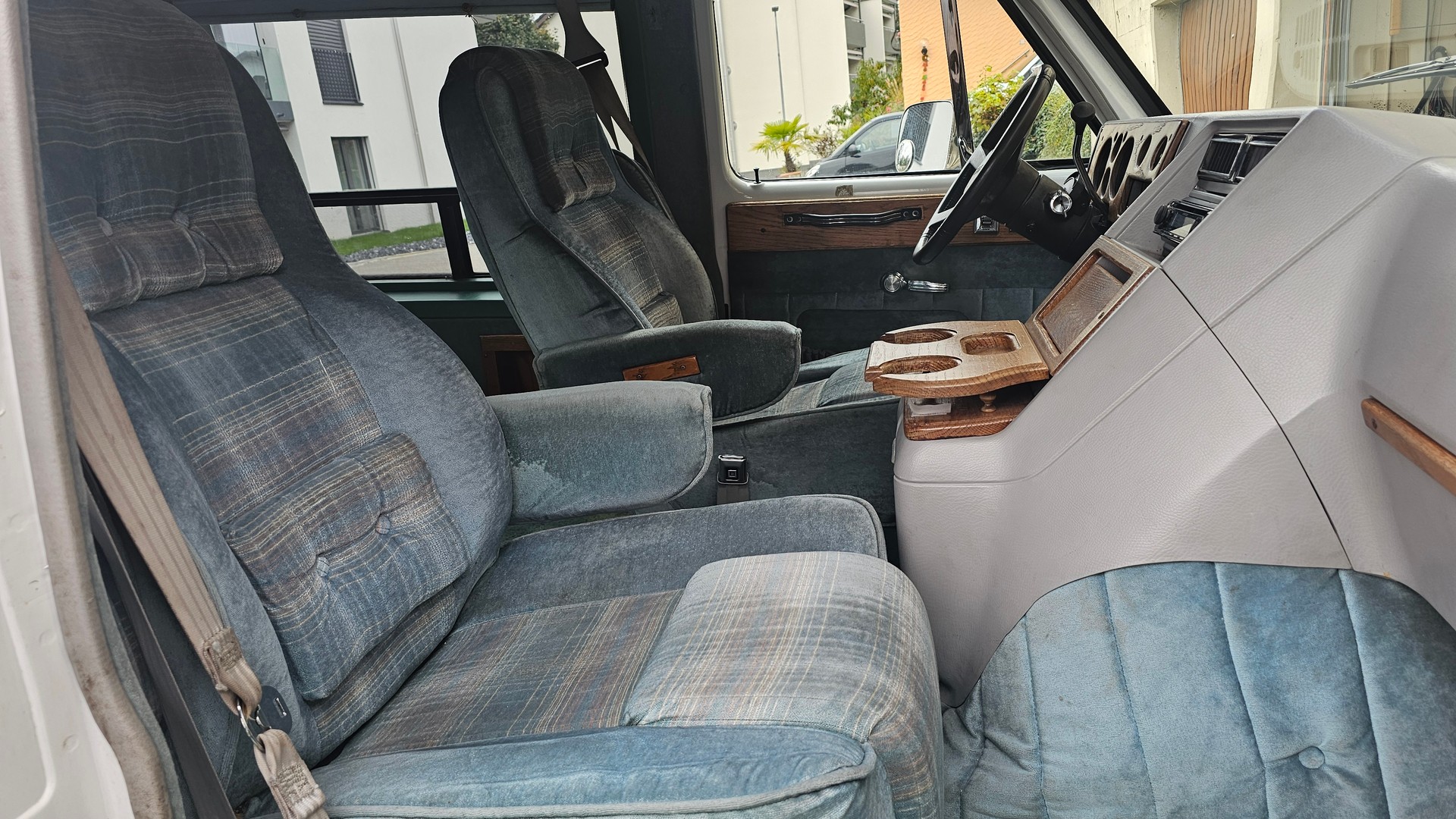 CHEVROLET Van G20 5.7-image-8