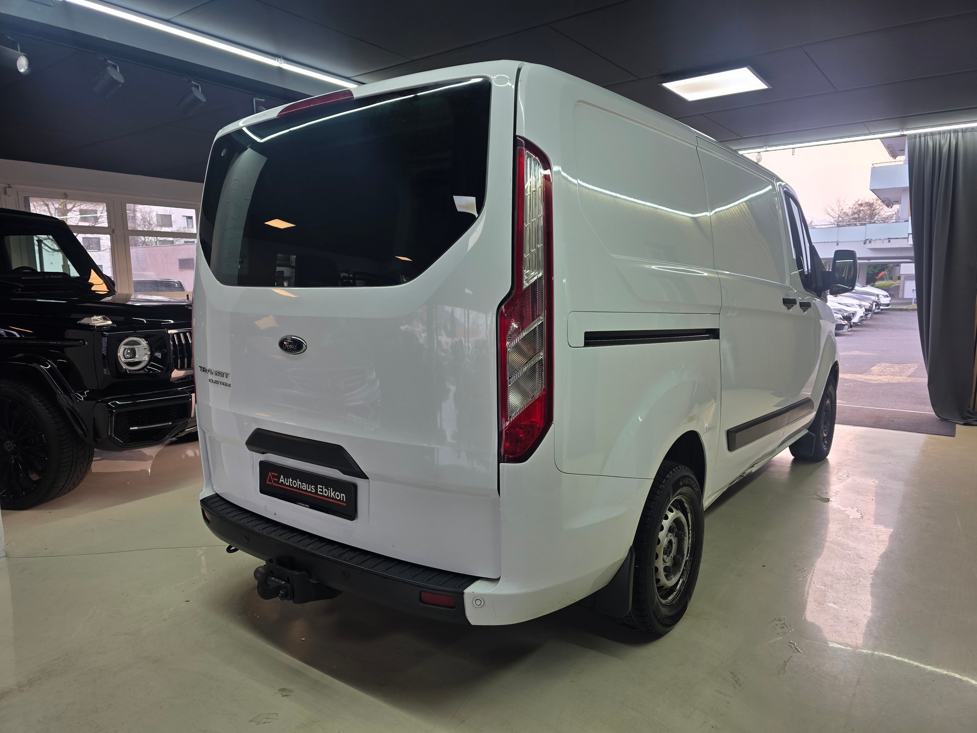FORD Transit Custom Van 300 L1H1 Trend-image-4