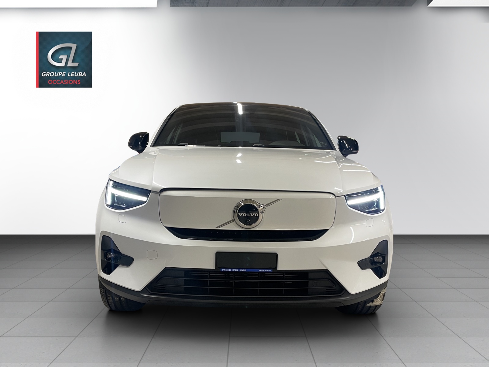 VOLVO C40 Rech P8 Twin Ultimate-showroom-element-1