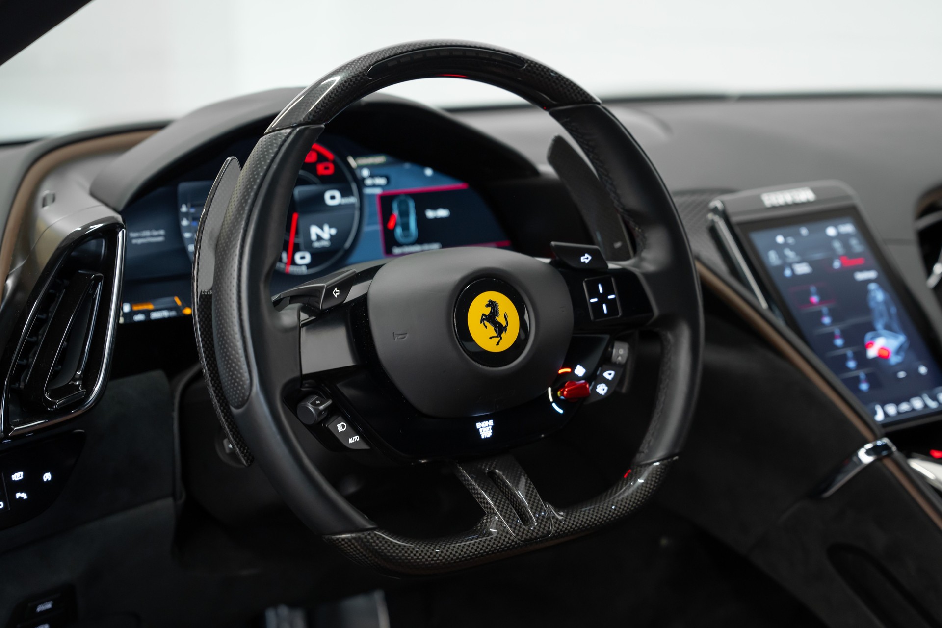 FERRARI Roma 3.9 V8 T-image-27