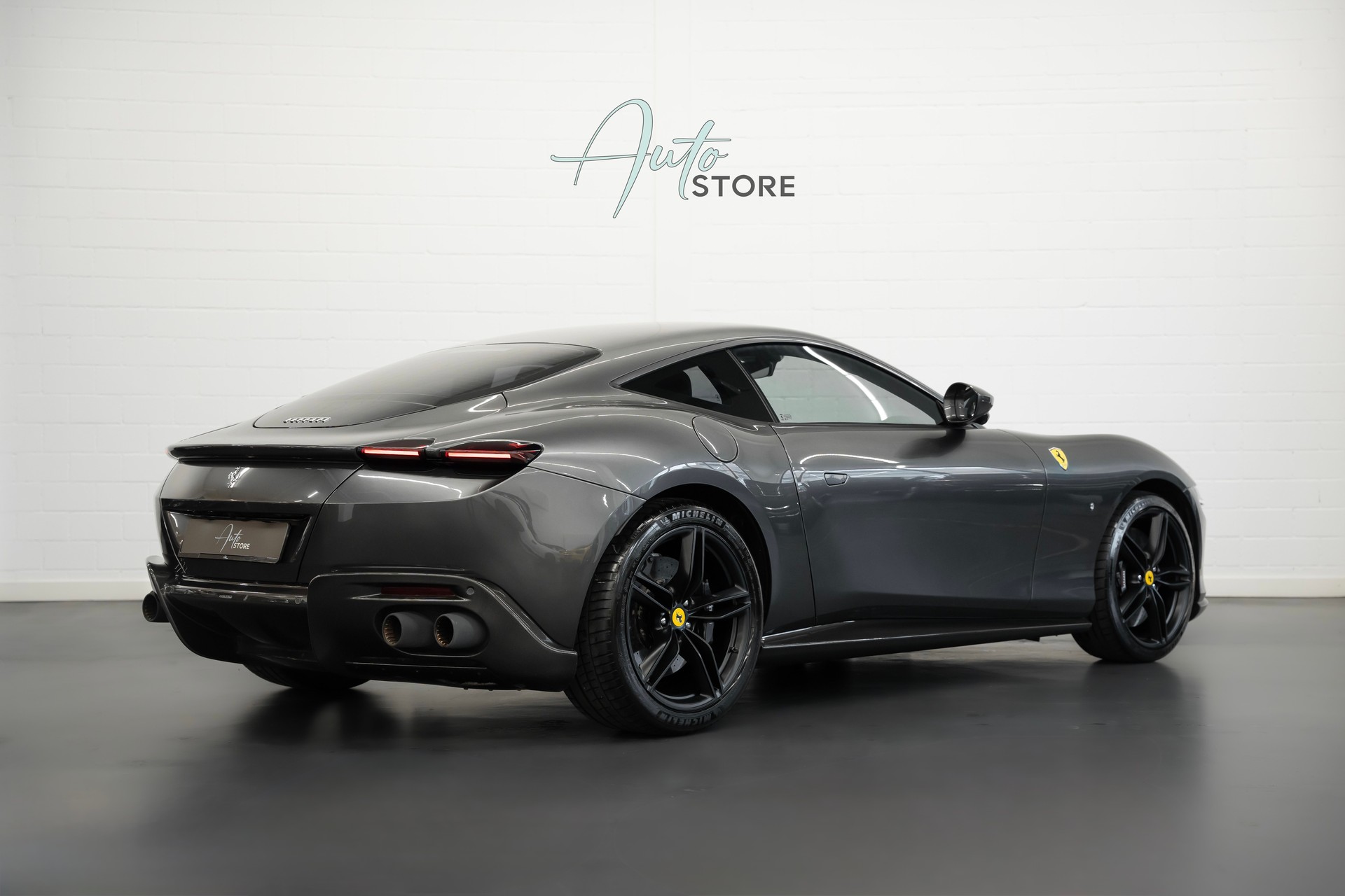 FERRARI Roma 3.9 V8 T-showroom-element-1