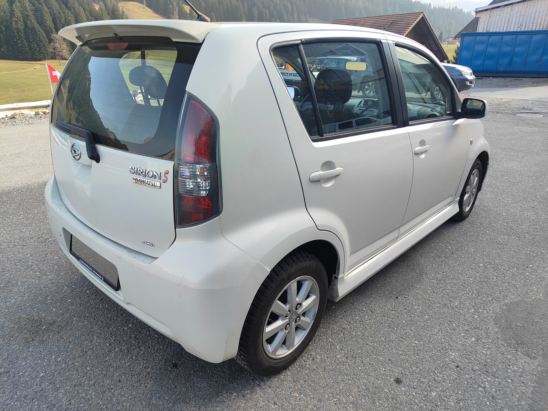 DAIHATSU Sirion 1.3 S eco-4WD-showroom-element-1