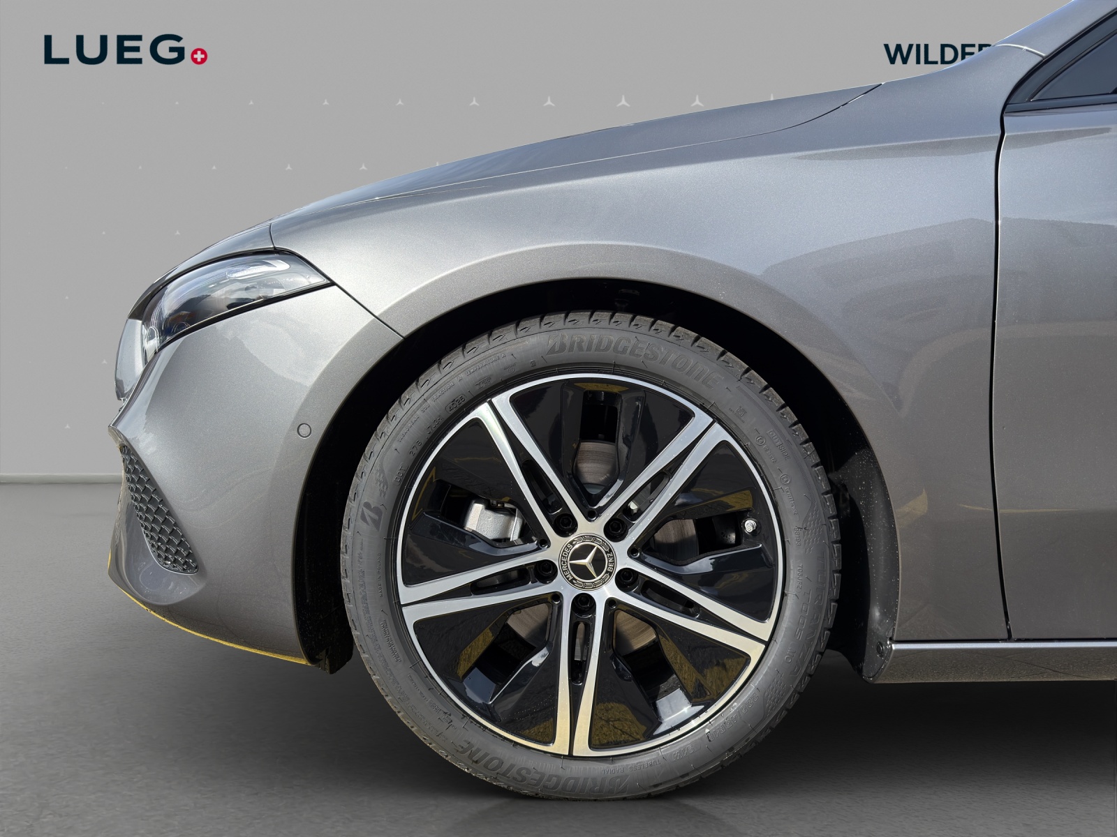 MERCEDES-BENZ A 200 Night Star 7G-DCT-image-7