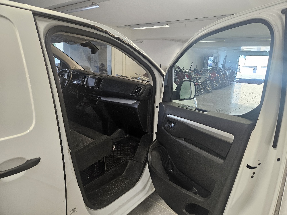FIAT Scudo 2.0 MJ L2H1 Professional Business Swiss Worker AT-image-9