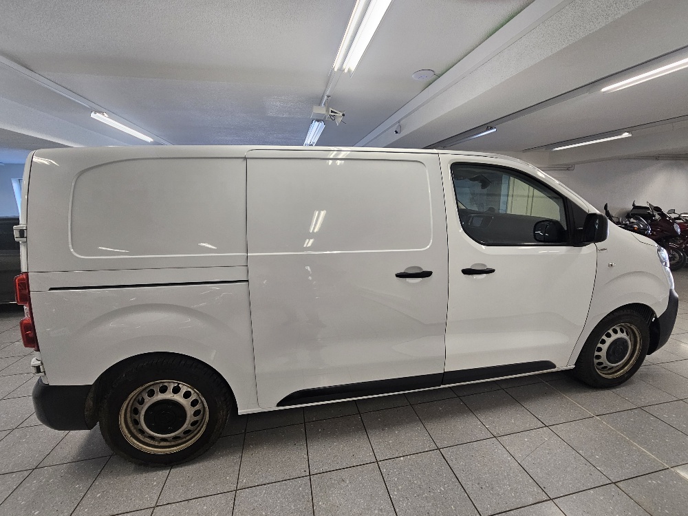 FIAT Scudo 2.0 MJ L2H1 Professional Business Swiss Worker AT-showroom-element-3