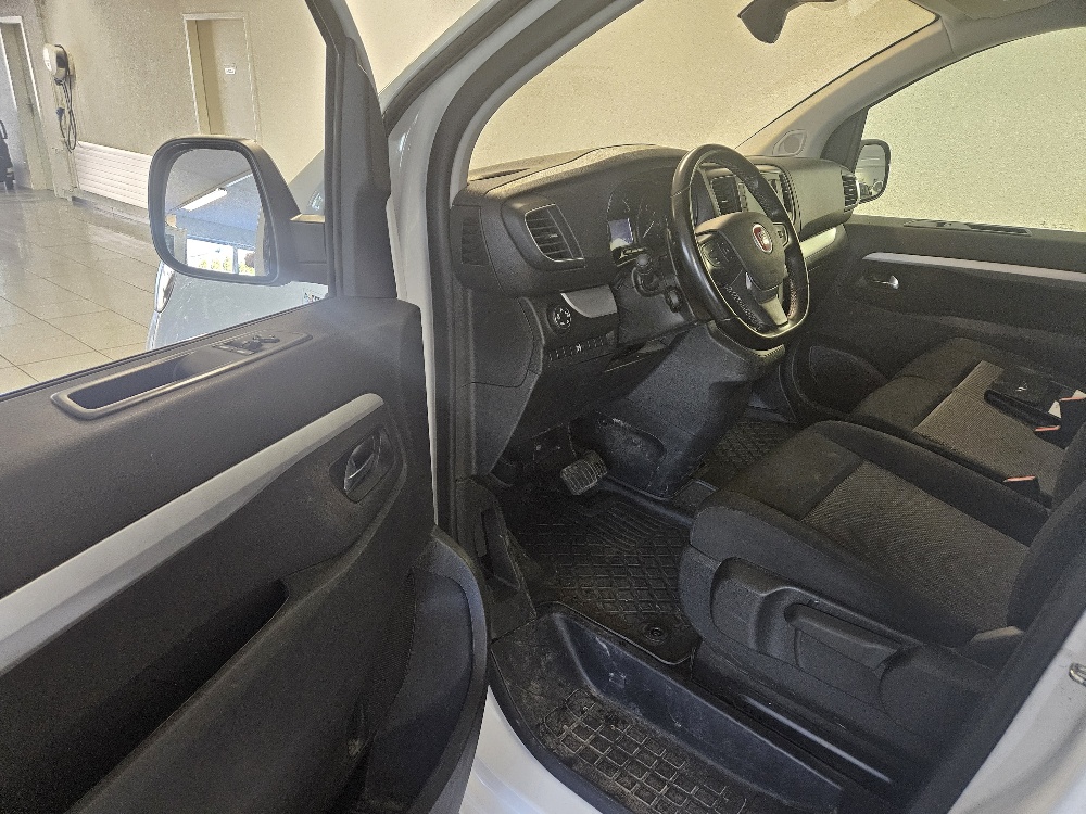 FIAT Scudo 2.0 MJ L2H1 Professional Business Swiss Worker AT-image-8