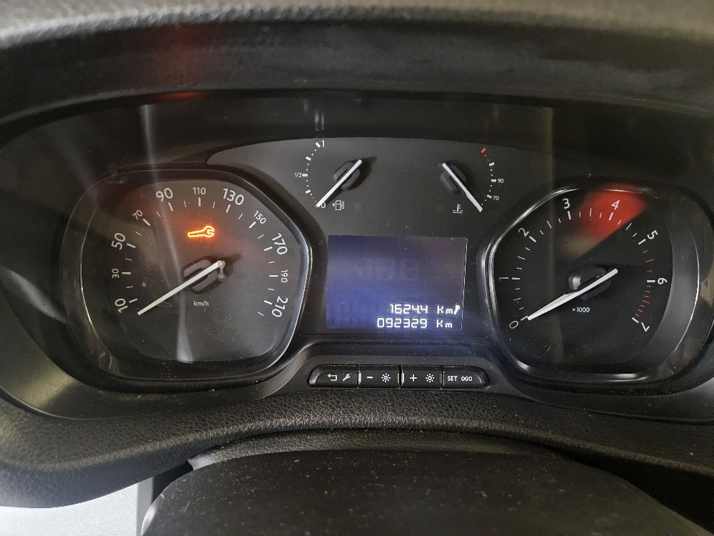 FIAT Scudo 2.0 MJ L2H1 Professional Business Swiss Worker AT-image-10