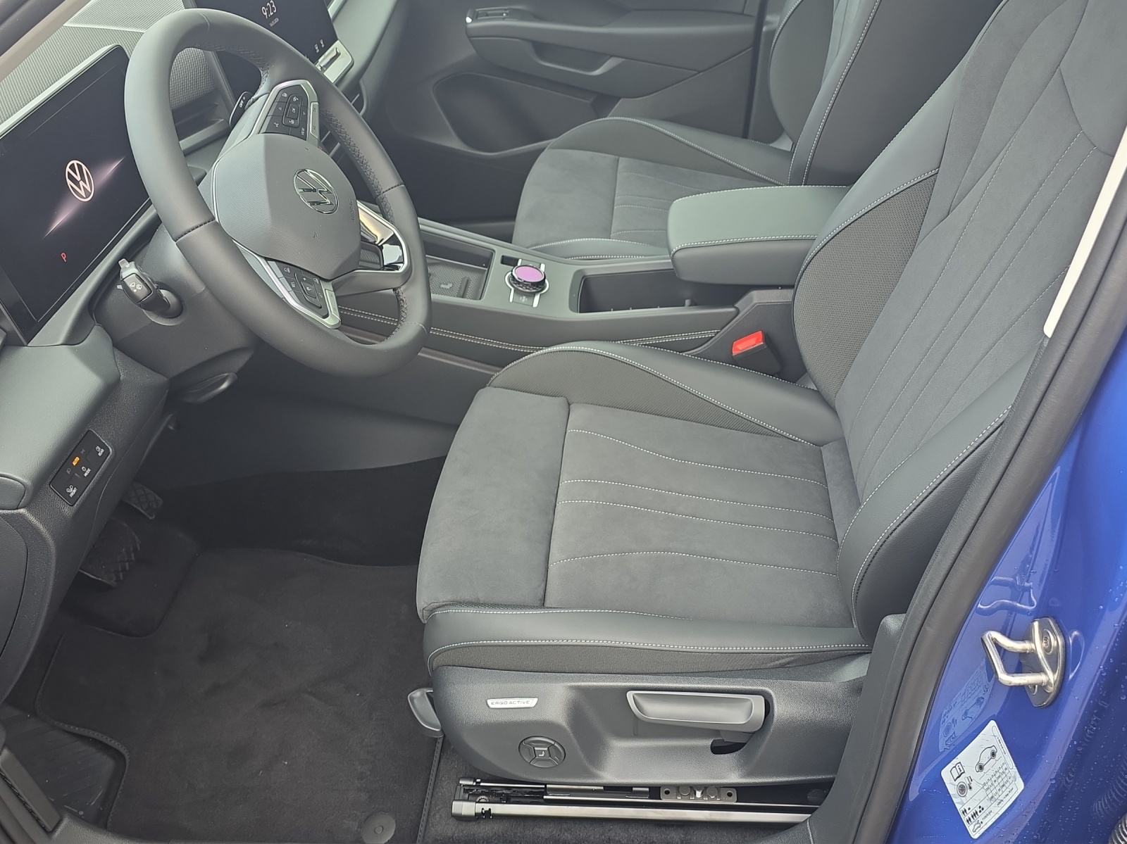 VW T-Roc 1.5 eTSI mHEV Style DSG-showroom-element-3