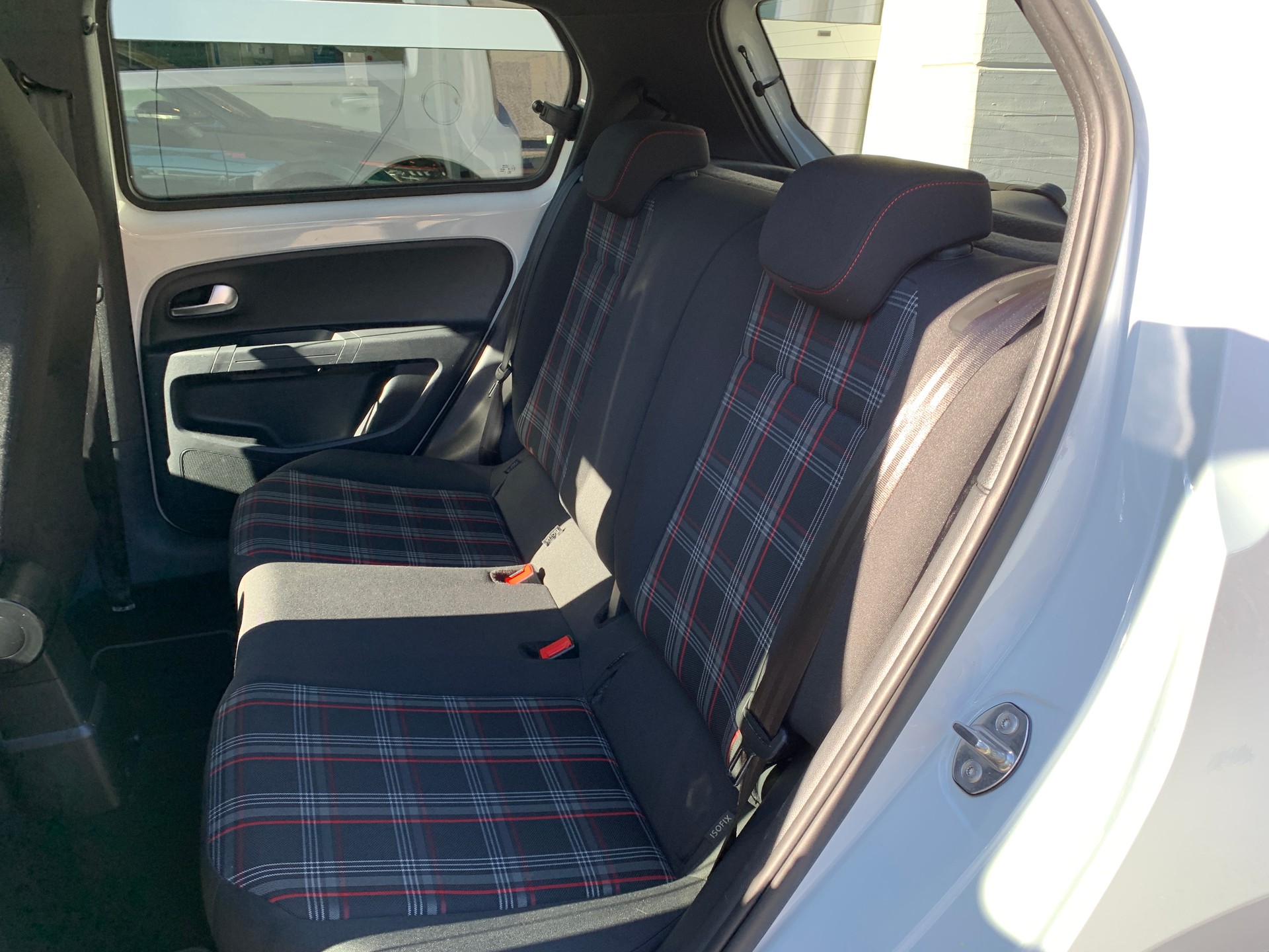 VW Up 1.0 TSI GTI-image-15