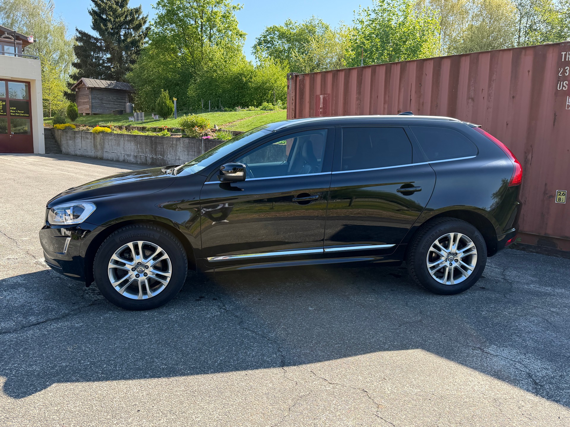 VOLVO XC60 2.0 T5 Summum AWD S/S-showroom-element-3