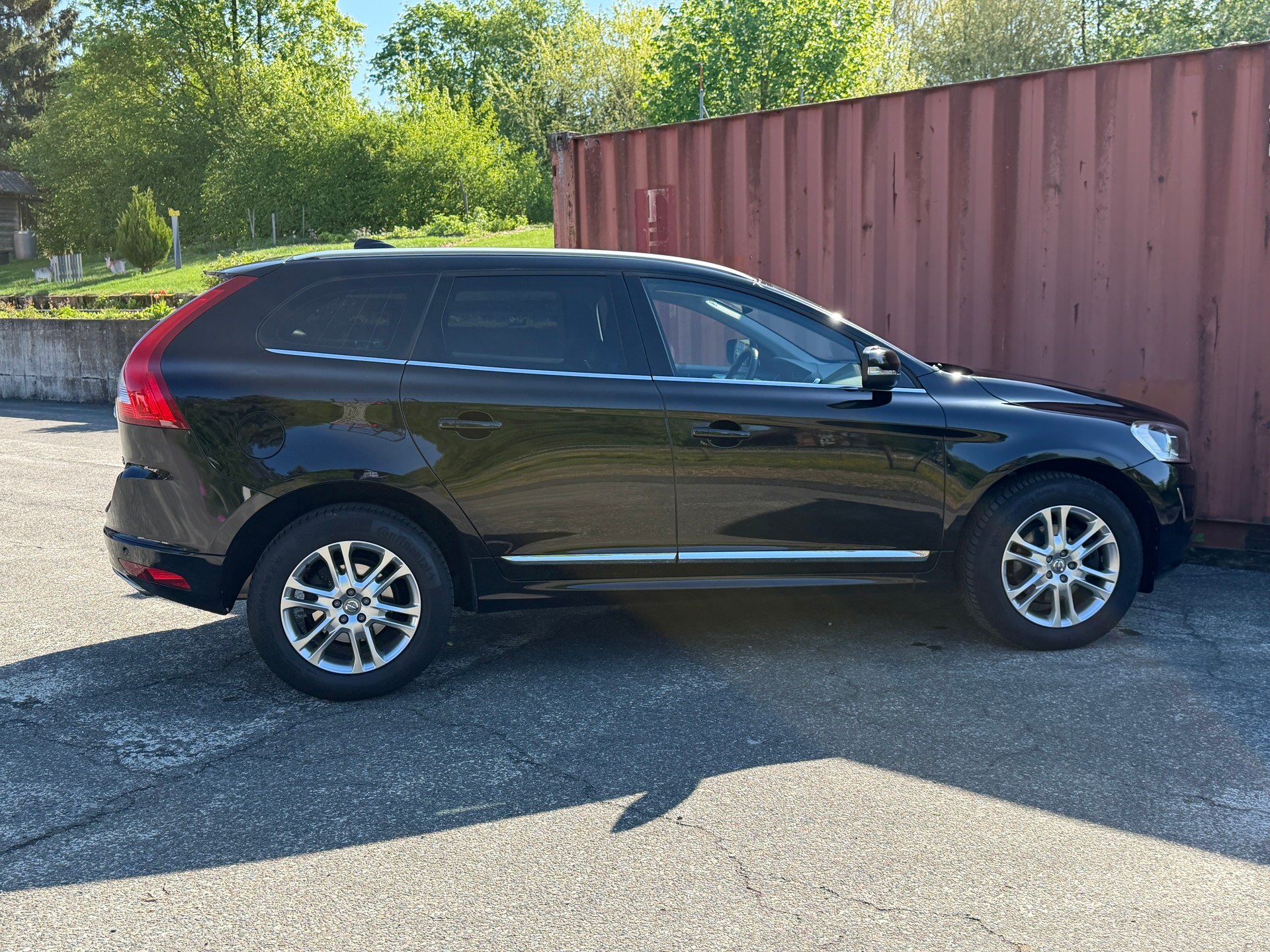 VOLVO XC60 2.0 T5 Summum AWD S/S-showroom-element-2