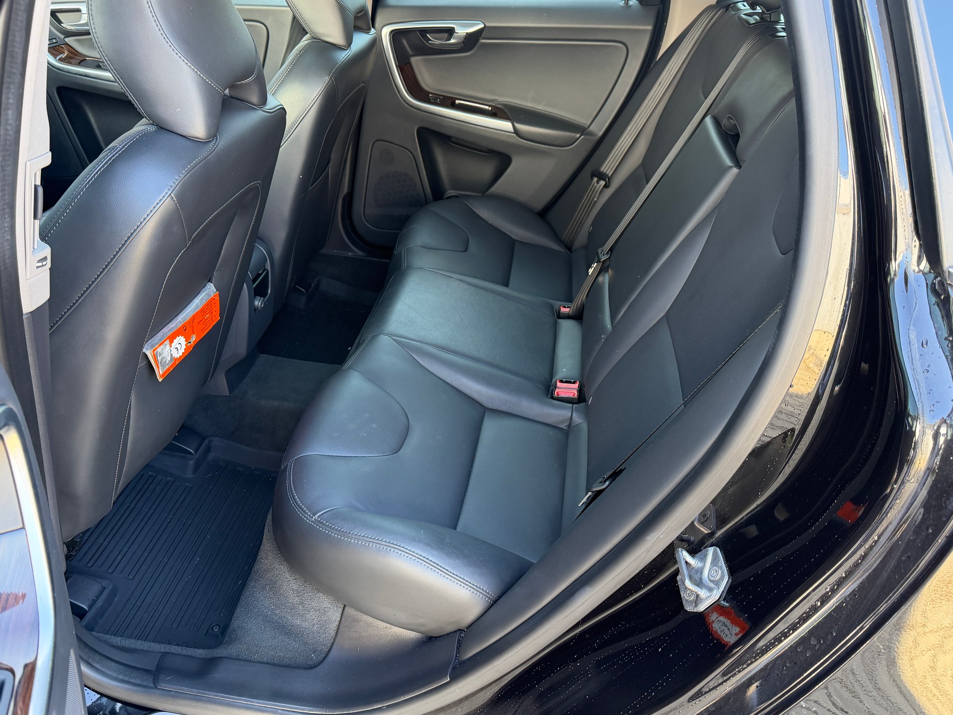 VOLVO XC60 2.0 T5 Summum AWD S/S-image-10