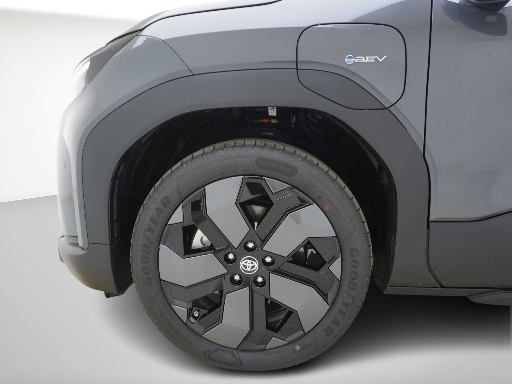 TOYOTA Urban Cruiser Premium AWD inkl. Panoramadach đ-image-5