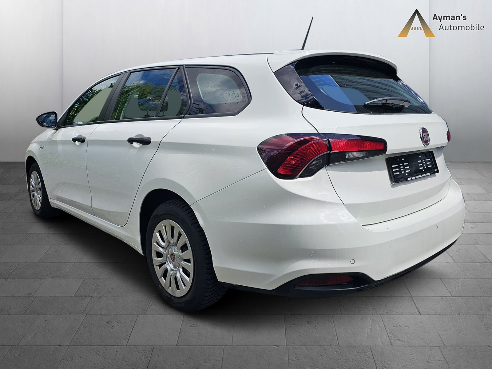 FIAT Tipo 1.4T Station Wagon Street-image-7