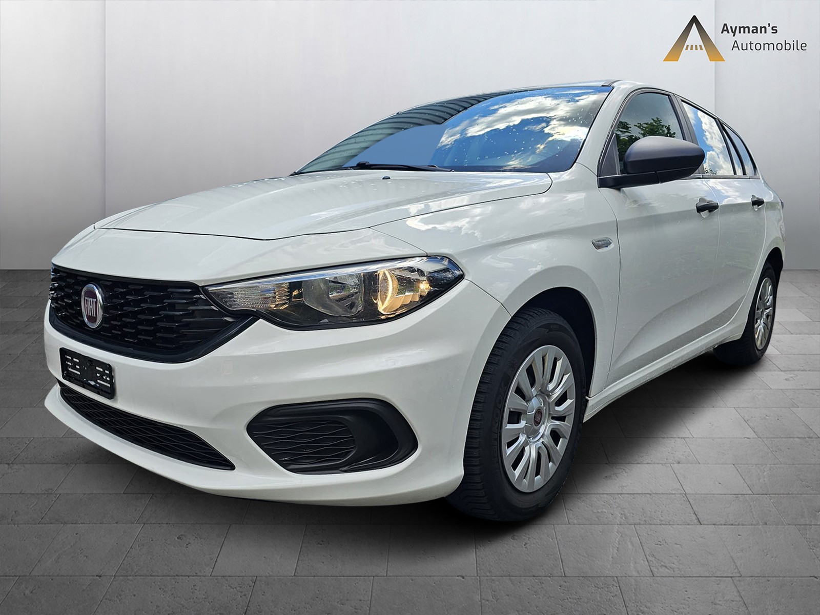 FIAT Tipo 1.4T Station Wagon Street-image-2