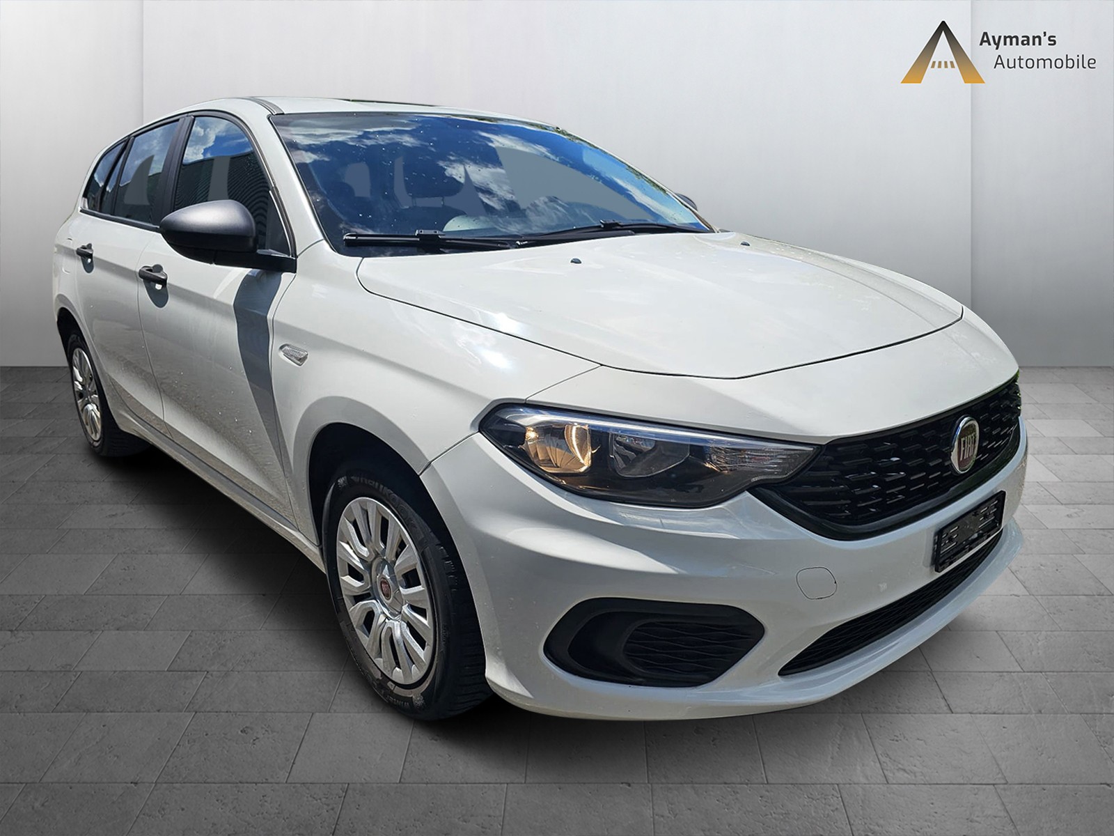 FIAT Tipo 1.4T Station Wagon Street-image-4