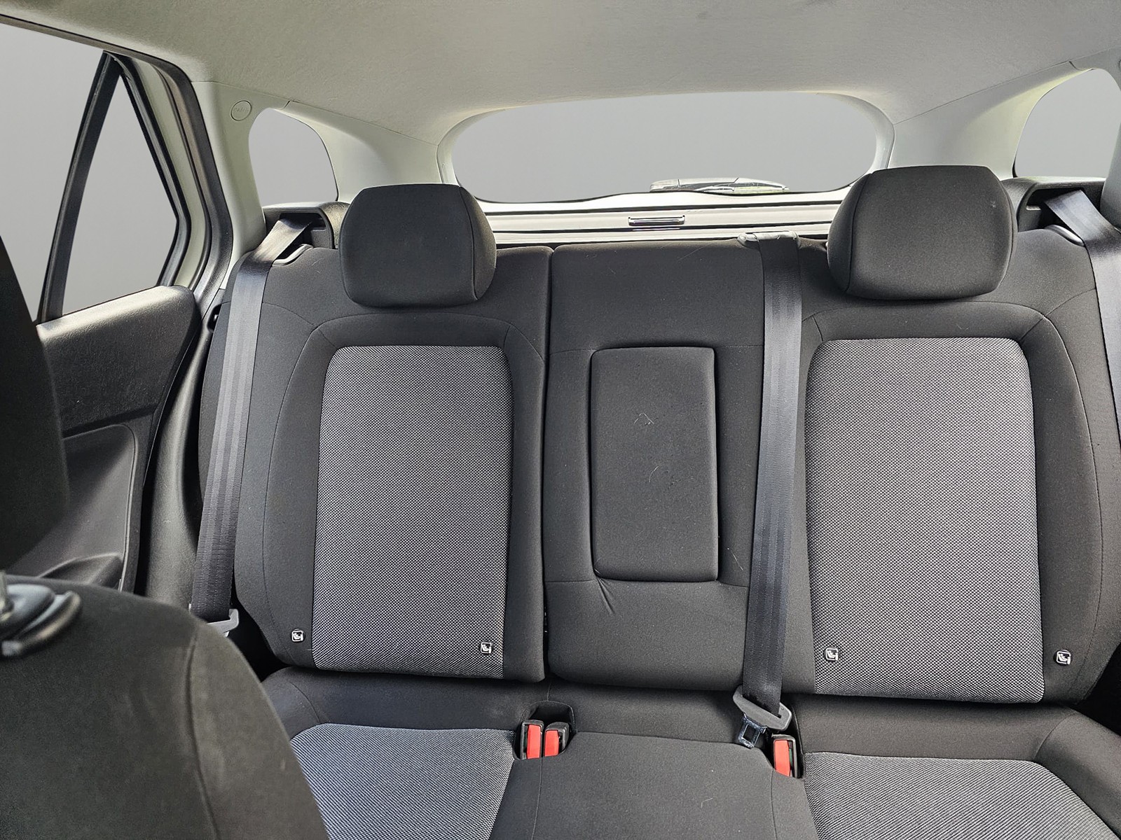FIAT Tipo 1.4T Station Wagon Street-image-11